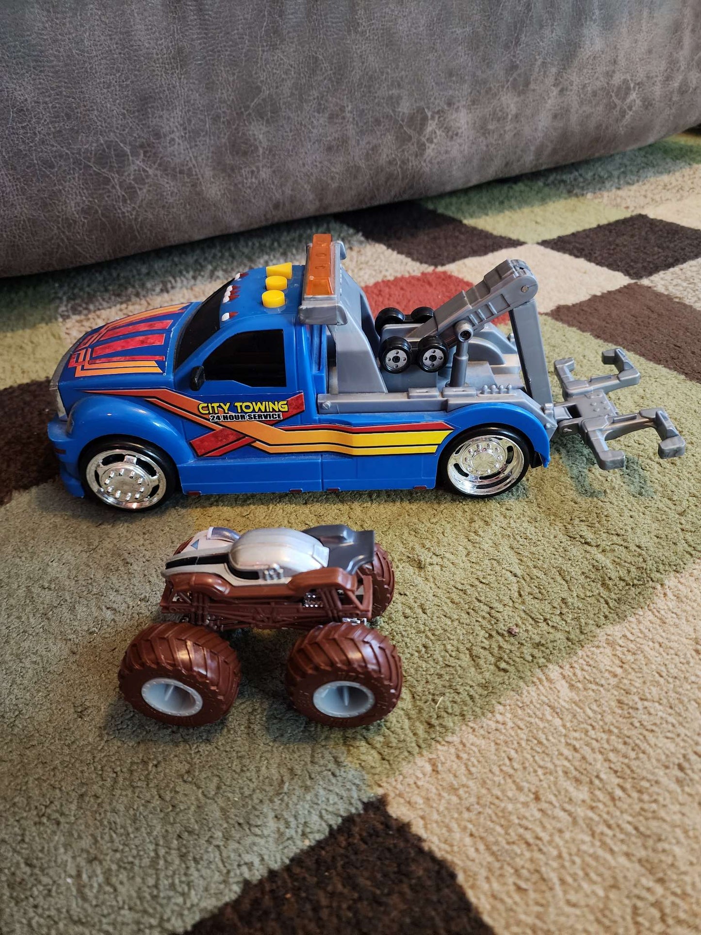 Motorized Tow truck