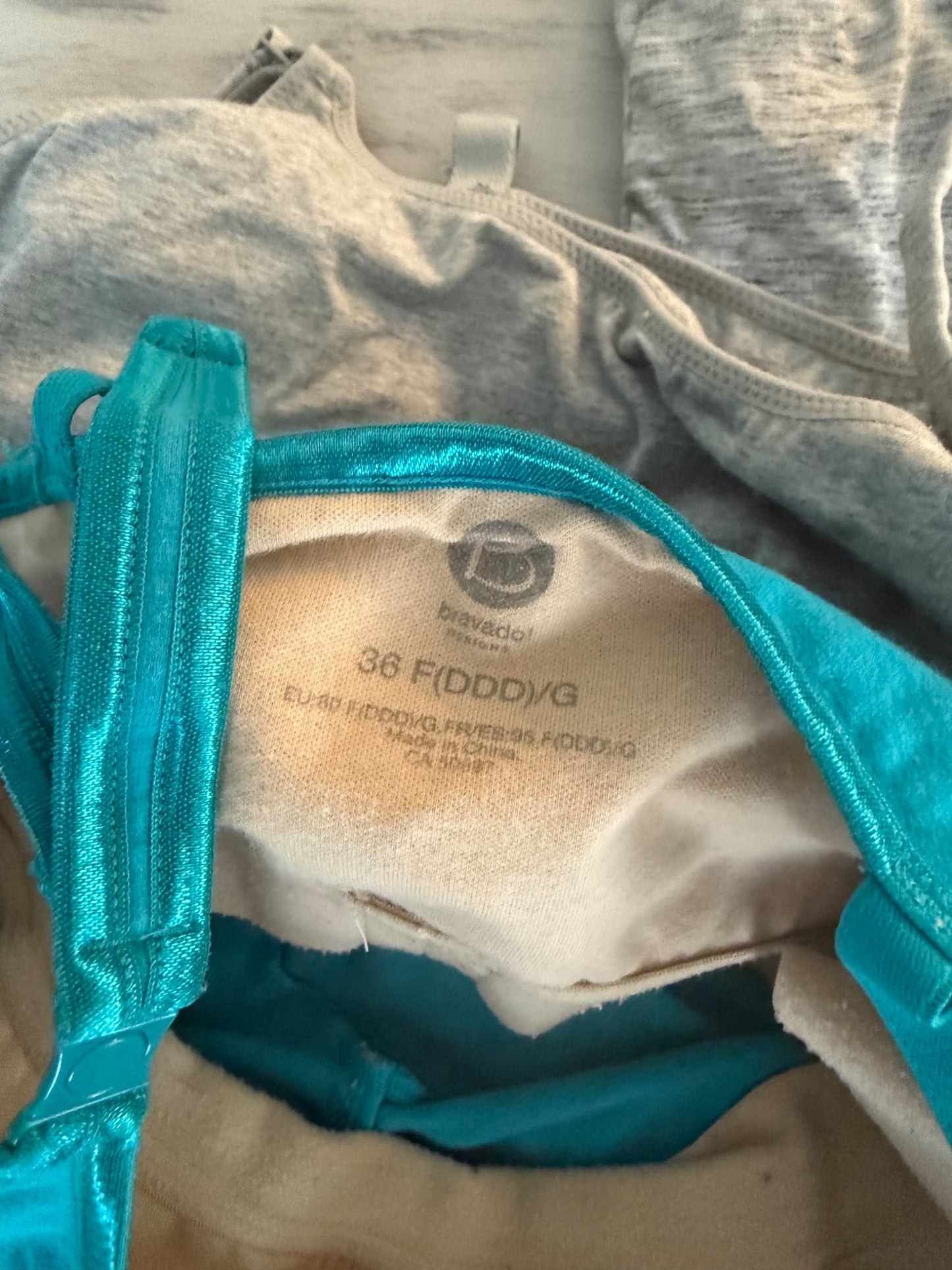 Nursing tank lot , Maternity L (12-14)