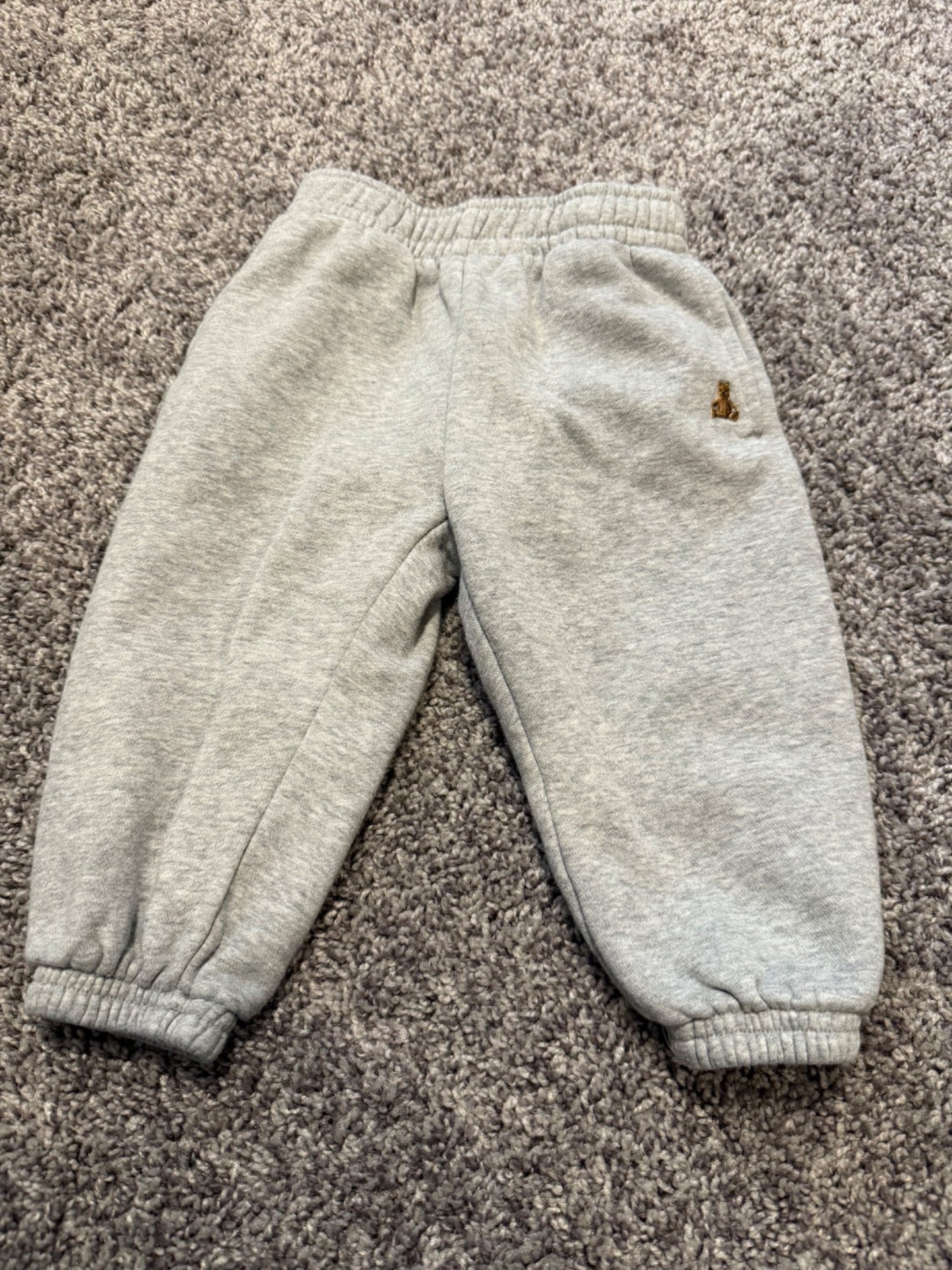 Baby Gap Hoodie and Jogger set, Kids 18 Month (12-18M)
