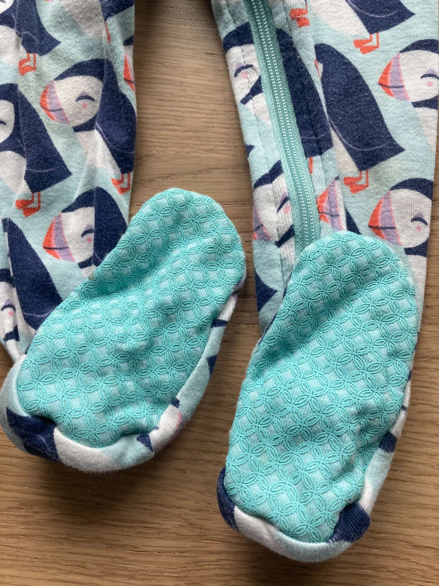 Puffin Turquoise Pajamas, Size 9-12 mos, Kids 12 Month (9-12M)