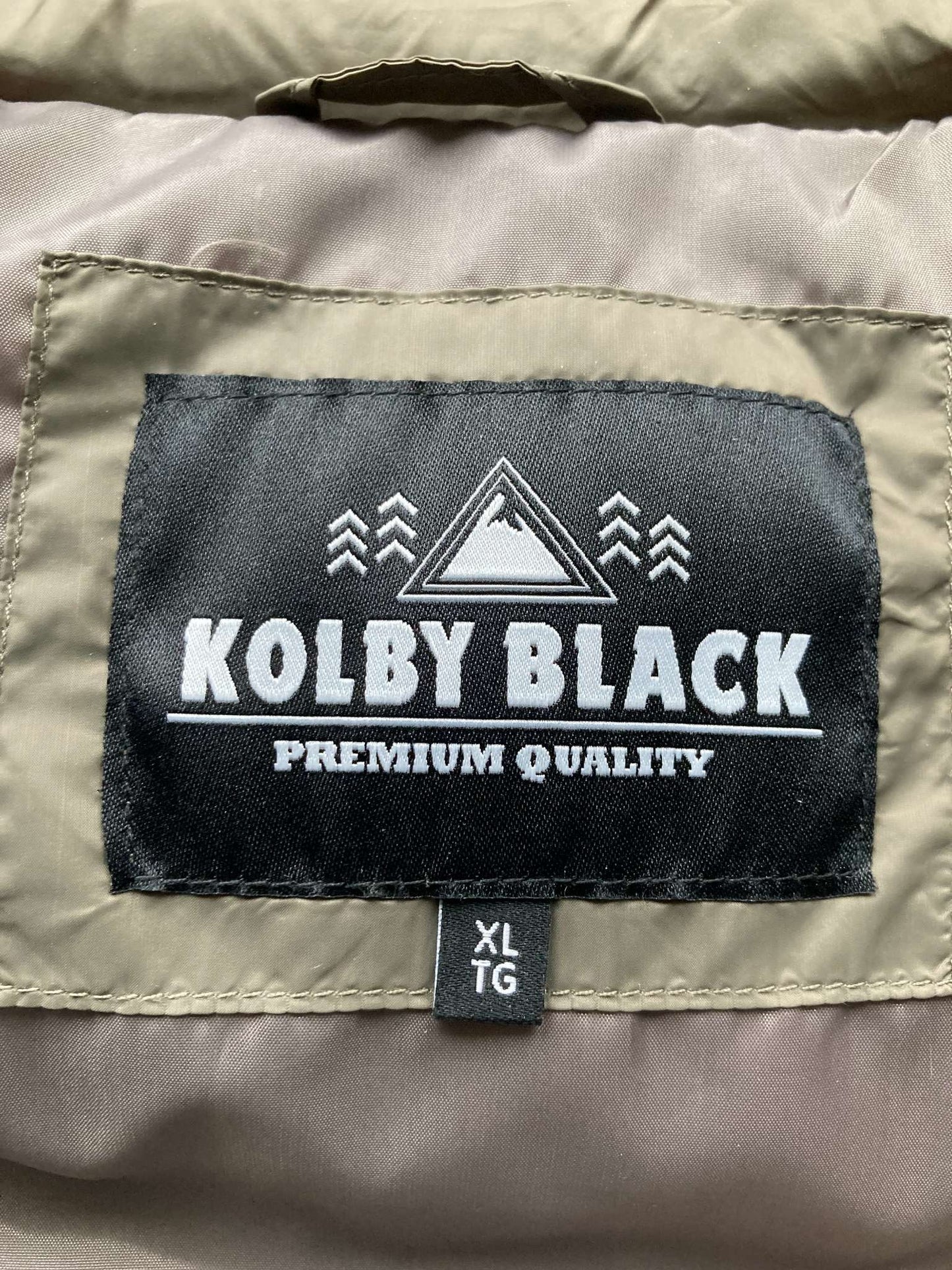 NEW Puffy Vest, Size 14+, Kids 16 to 20 (extra large)