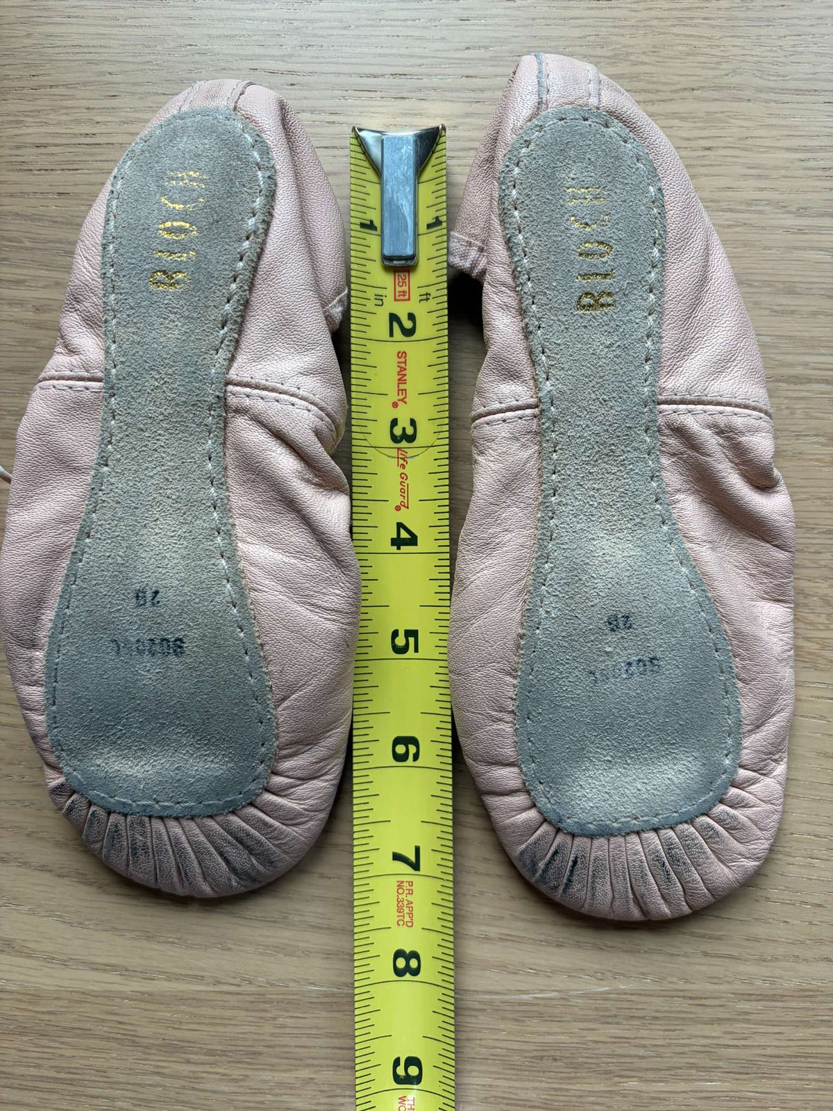 Dance Shoes by Bloch in size 2B, Shoes 10.5 (Toddler:2-4yr)