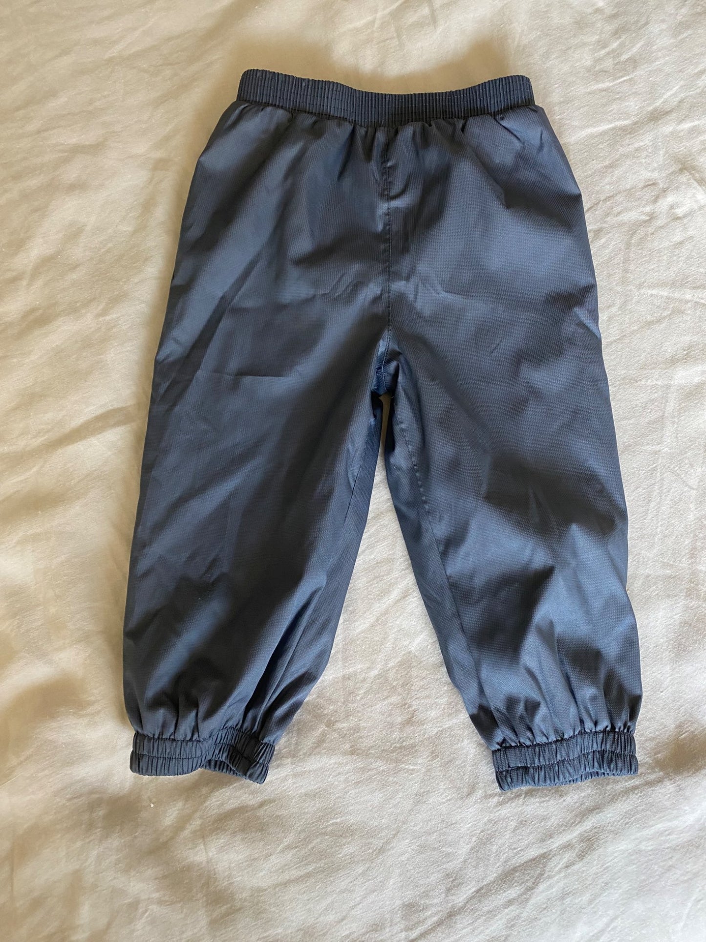 Waterproof mid season pant
