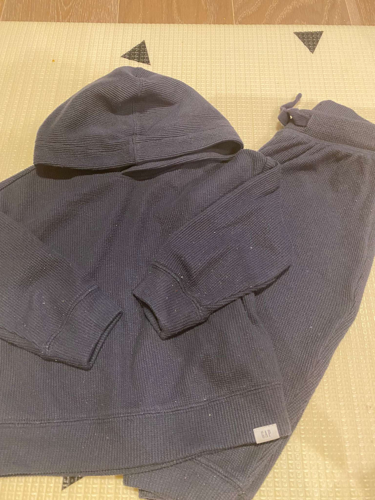 babyGap Waffle-Knit Two-Piece Outfit Set, Kids 2T