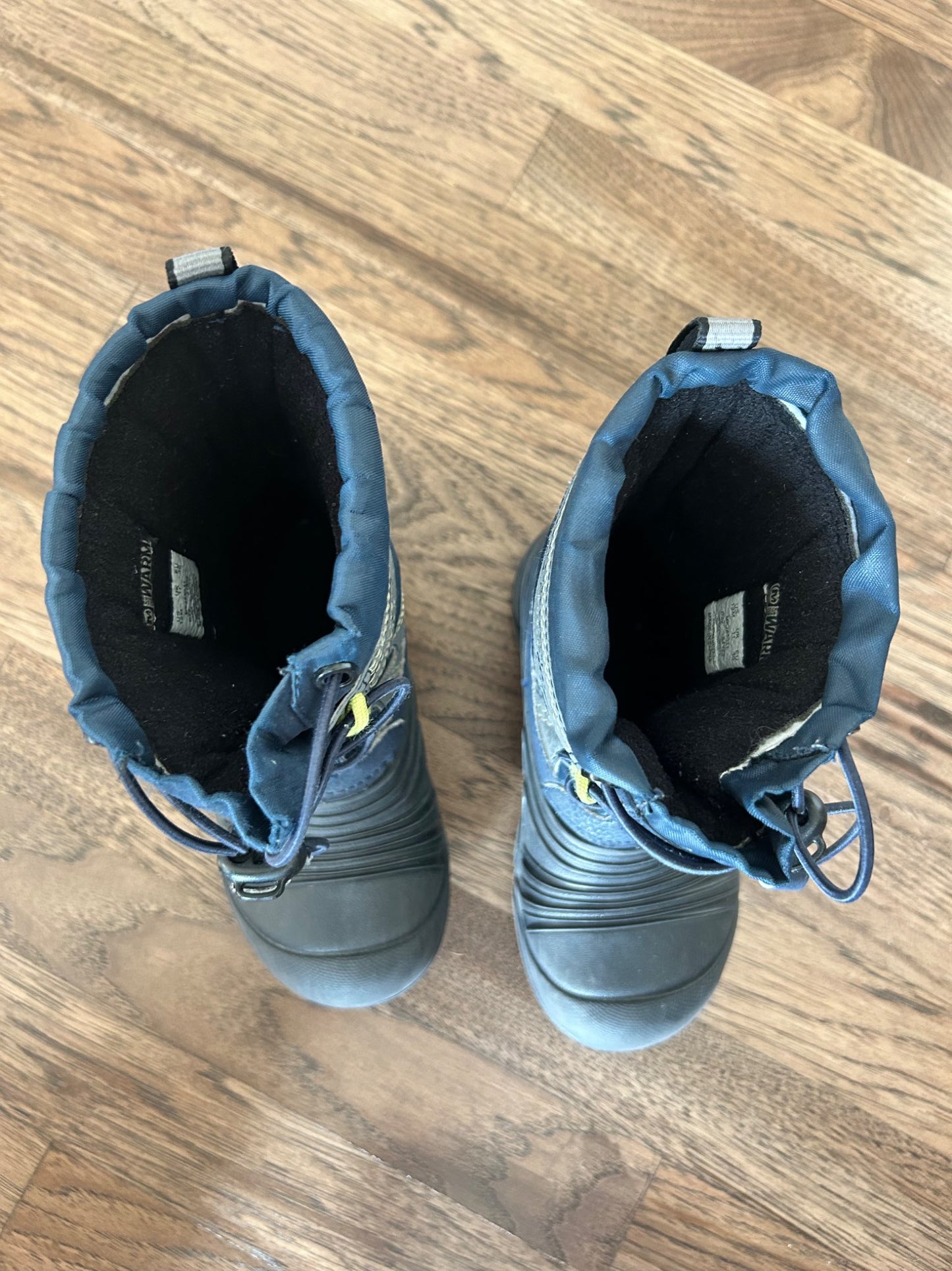 Merrell Snow Quest Winter Boots - Size 12 (MSRP $85), Shoes 12 (Toddler:2-4yr)