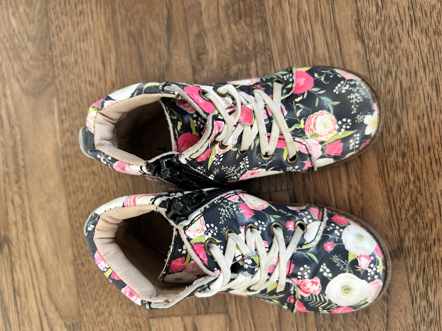 Floral Boots - Size 7 Toddler, Shoes 7 (Walkers:12-24 mth)