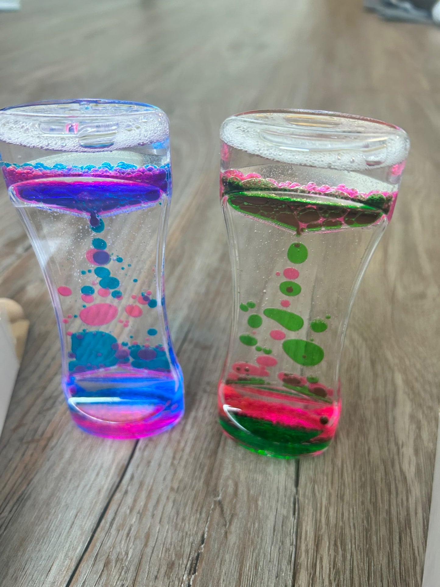 2 x Liquid Motion Bubble Toys Hourglass Timer NEW