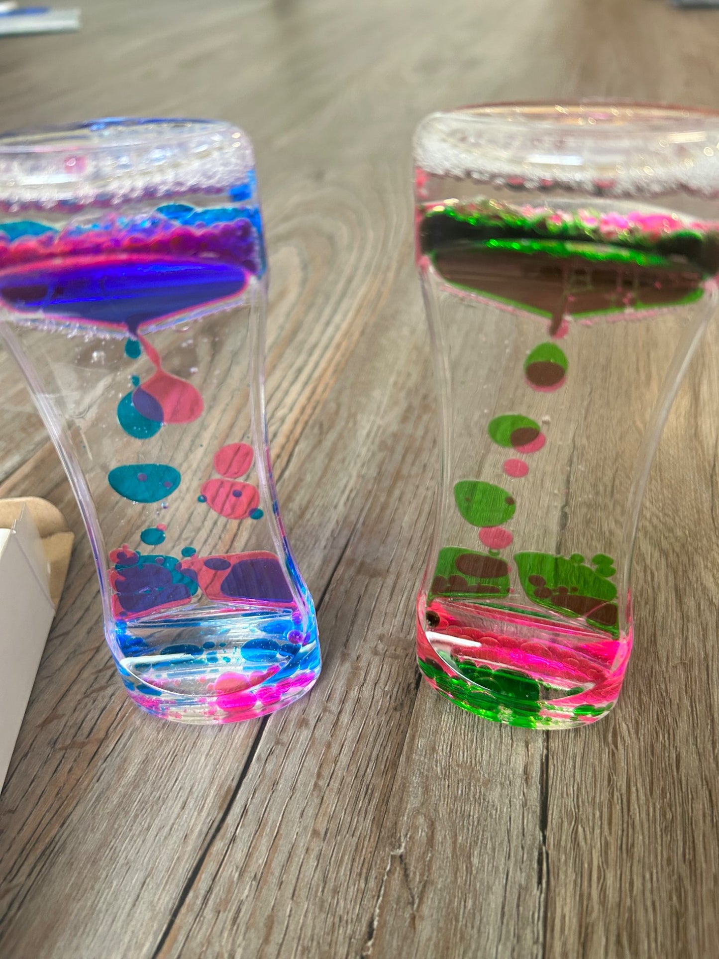 2 x Liquid Motion Bubble Toys Hourglass Timer NEW