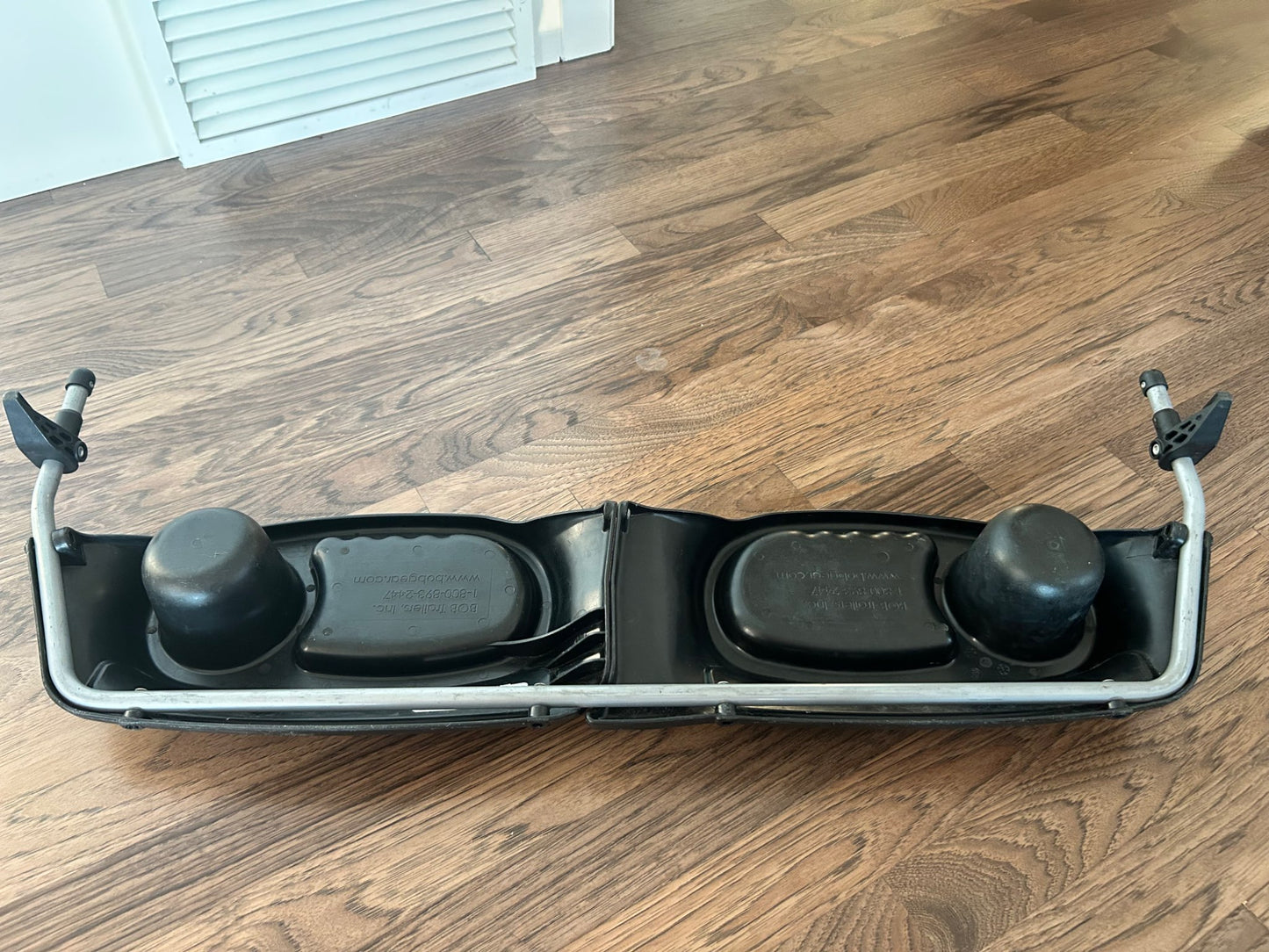 BOB Duallie Snack Tray (MSRP $100)