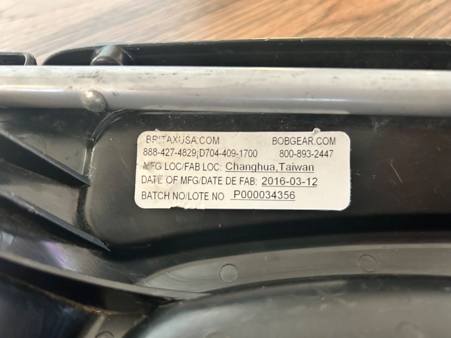 BOB Duallie Snack Tray (MSRP $100)