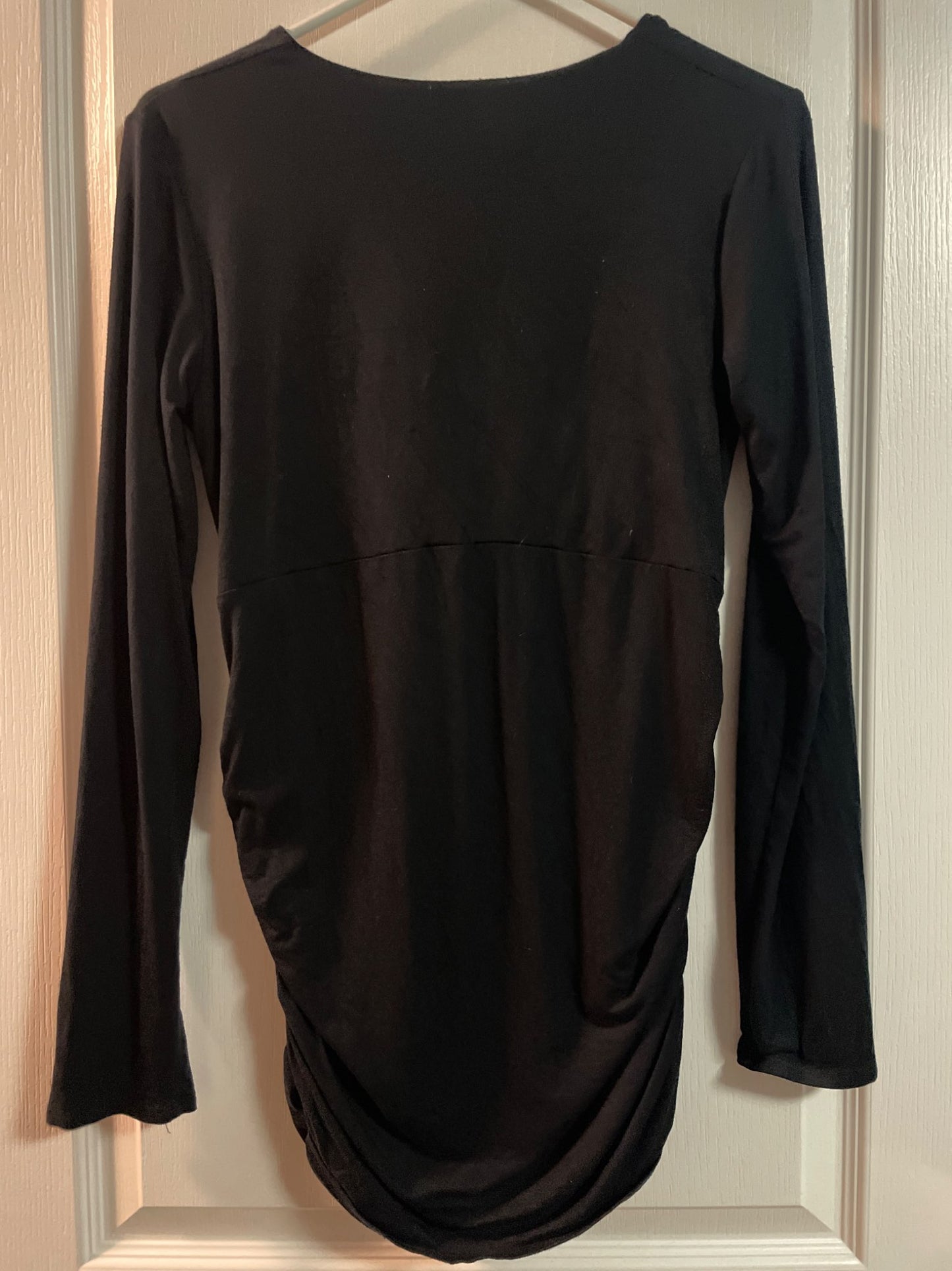Maternity/nursing top size small, Maternity S (4-6)