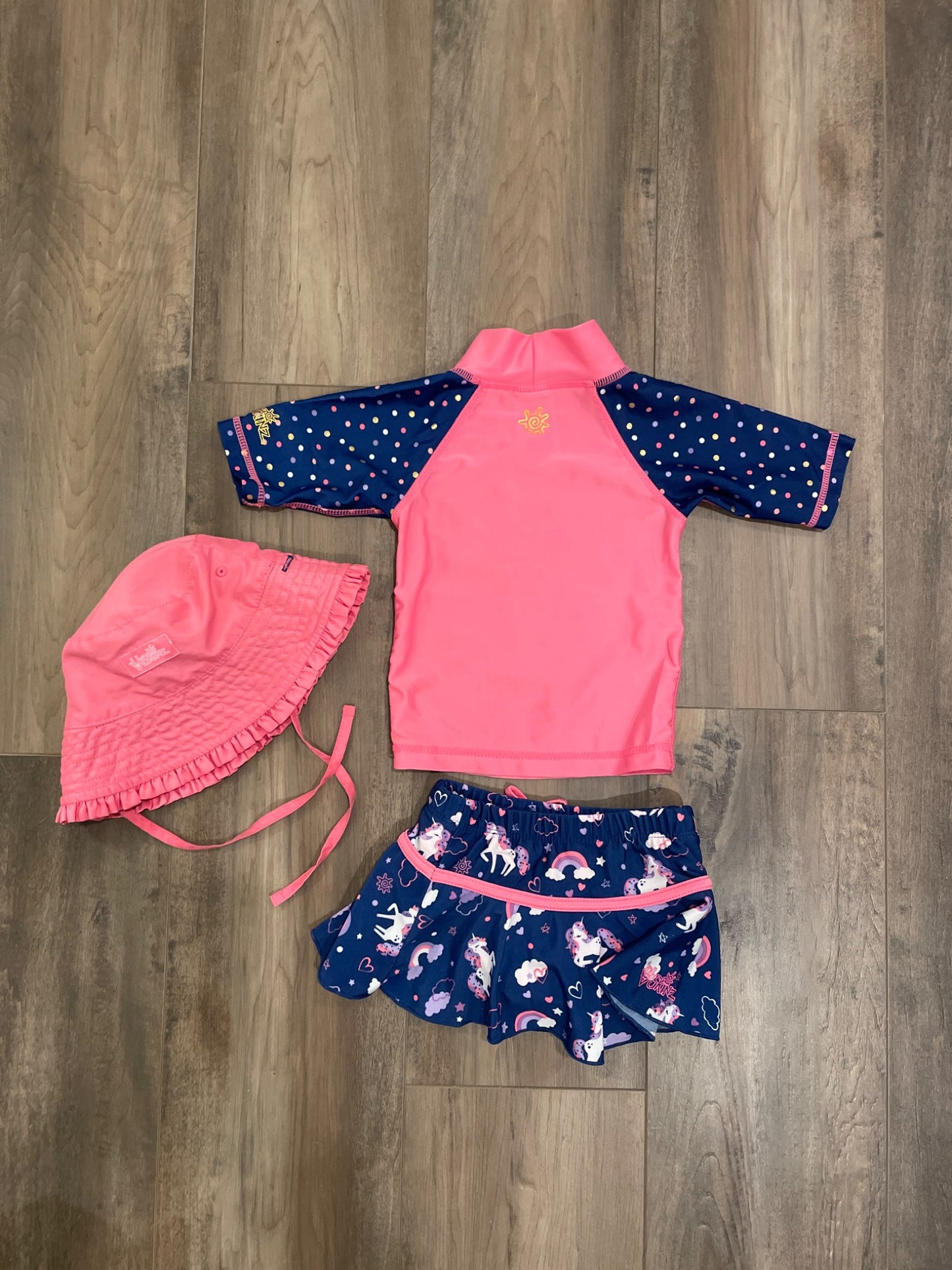 Swimsuit set size 12-18month, Kids 18 Month (12-18M)