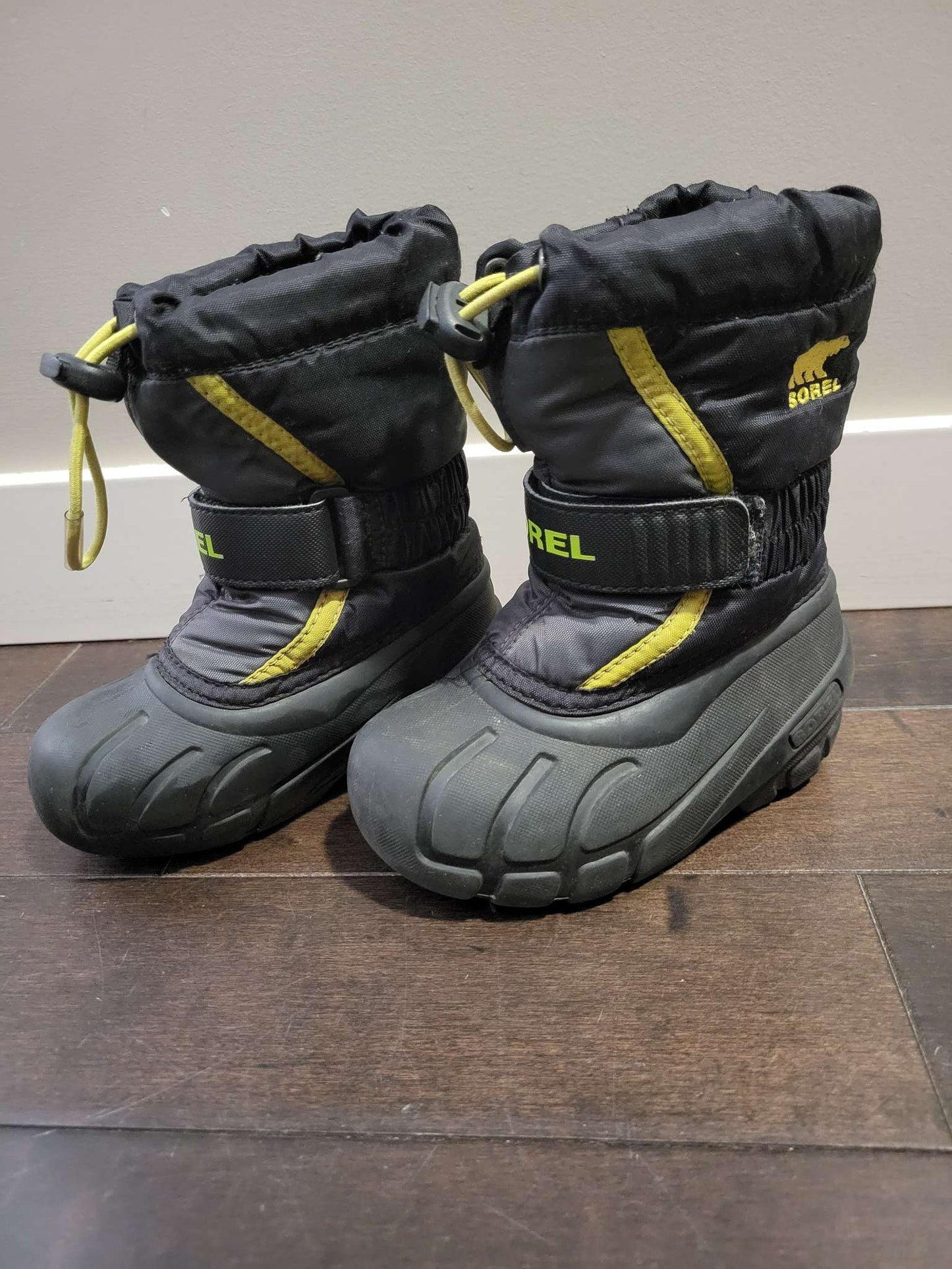 Sorel winter boots, size 7T, Shoes 7 (Walkers:12-24 mth)