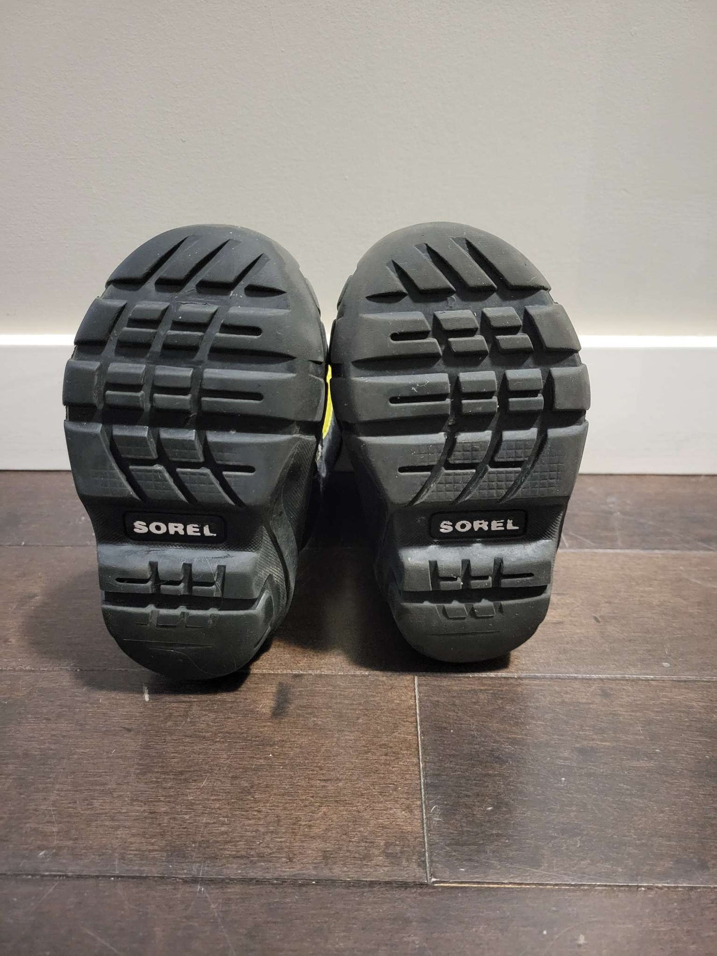 Sorel winter boots, size 7T, Shoes 7 (Walkers:12-24 mth)