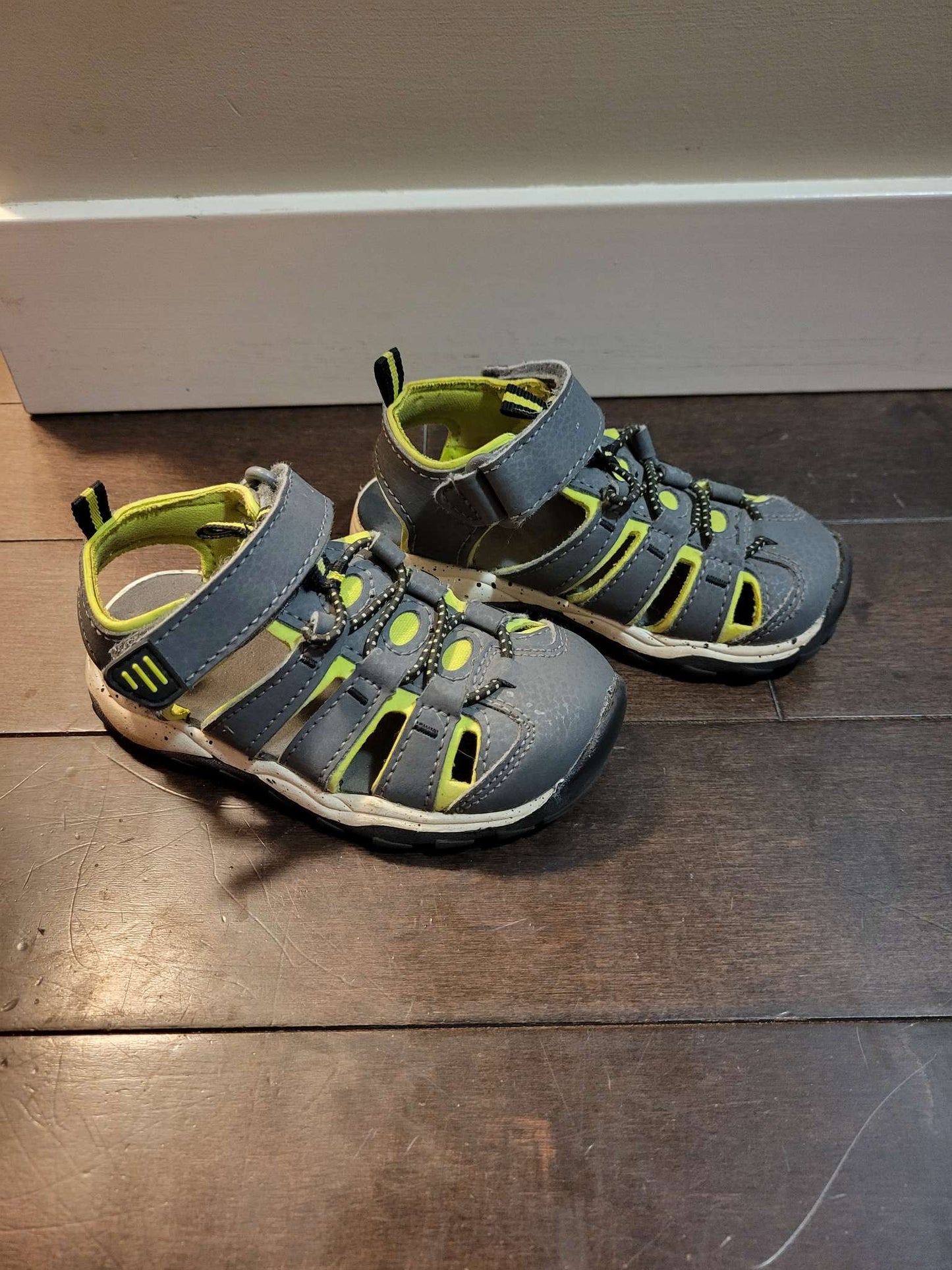 7t sandles, Shoes 7 (Walkers:12-24 mth)