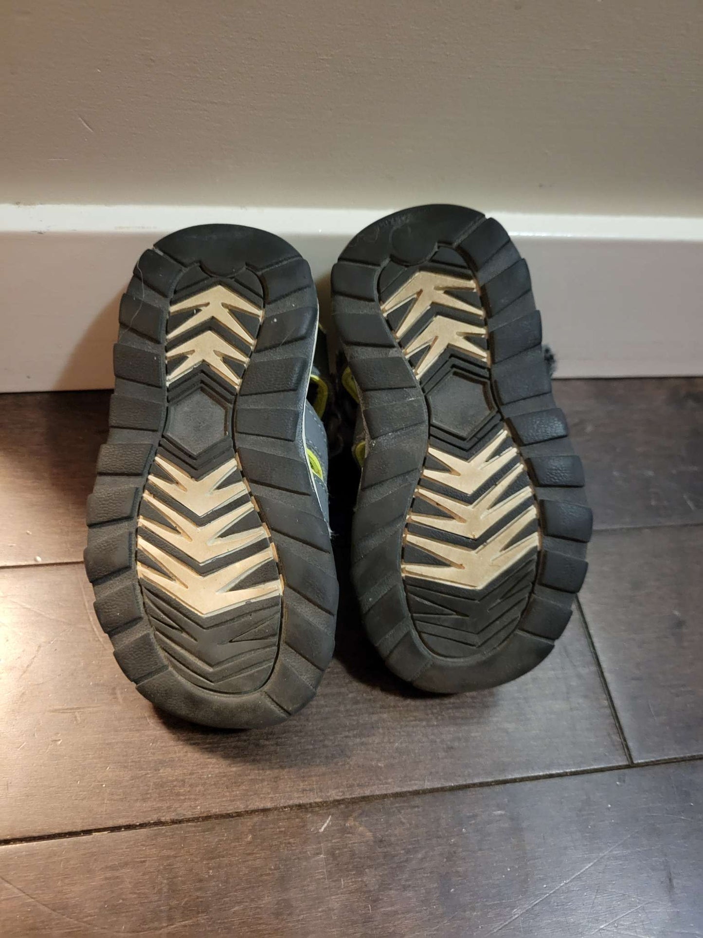 7t sandles, Shoes 7 (Walkers:12-24 mth)