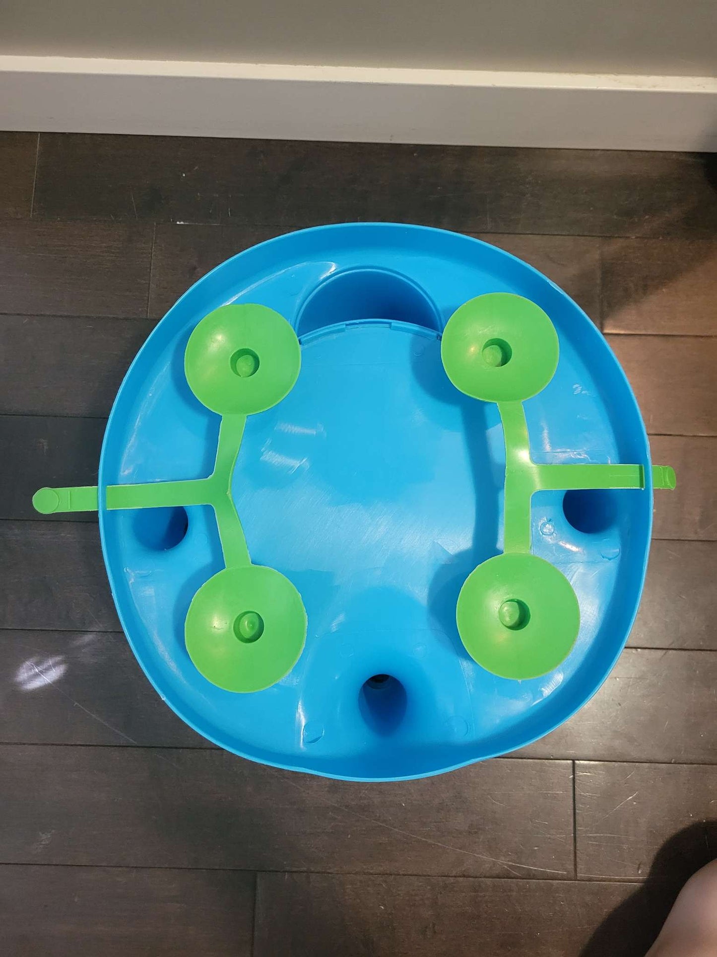 Baby bath seat and wash clothes