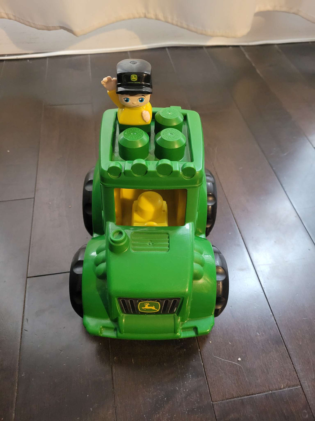 Mega Bloks John Deere Tractor