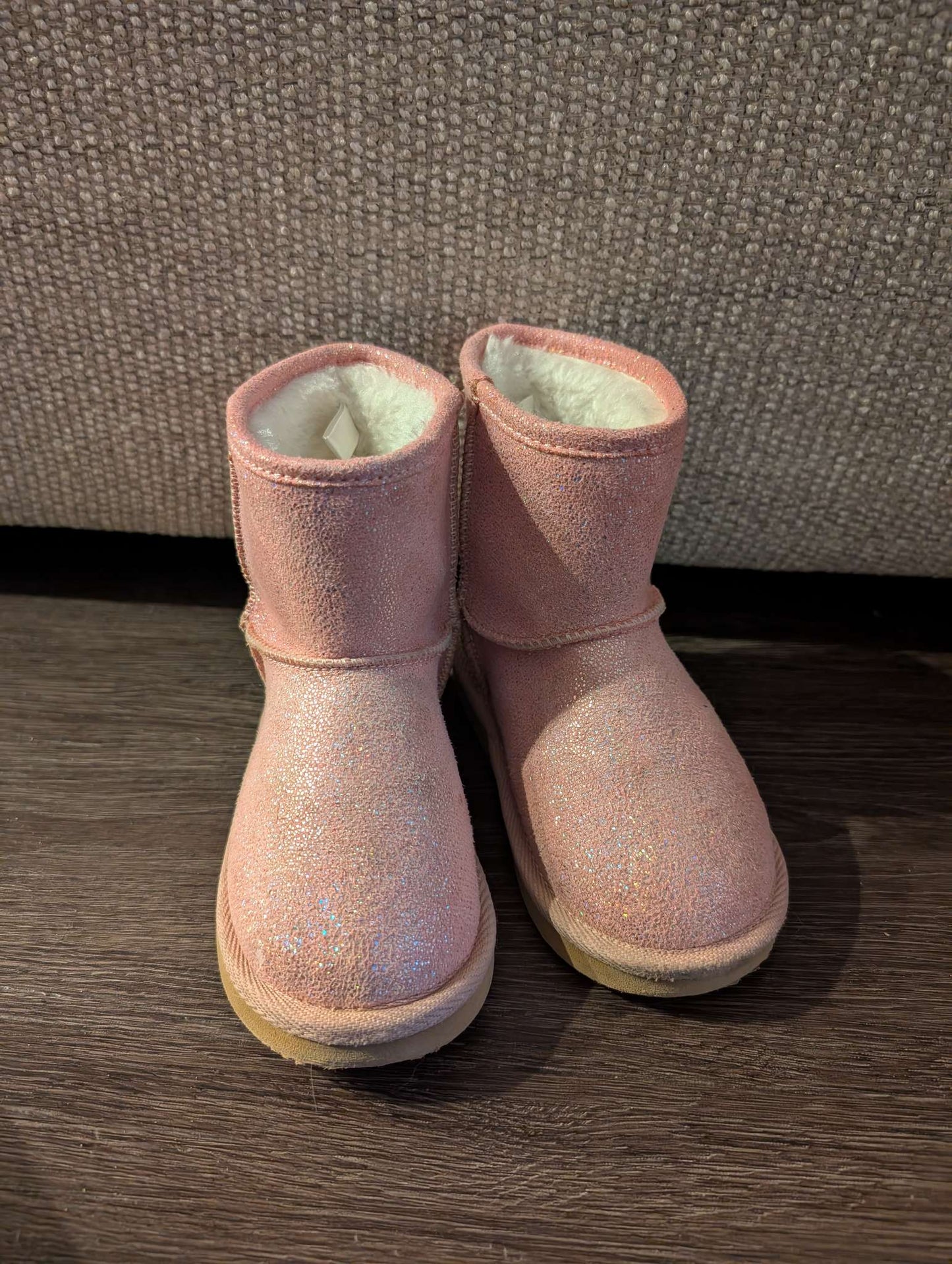 Old Navy pink glitter boots - size 8, Shoes 8 (Toddler:2-4yr)
