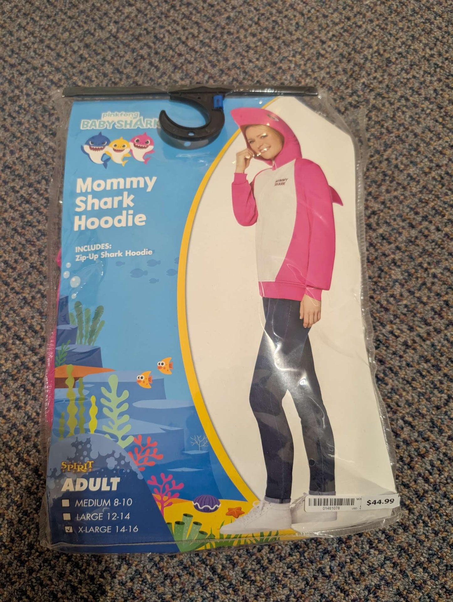 Baby Shark, Mommy Shark & Daddy Shark Halloween Costumes, Kids 9 Month (6-9M)