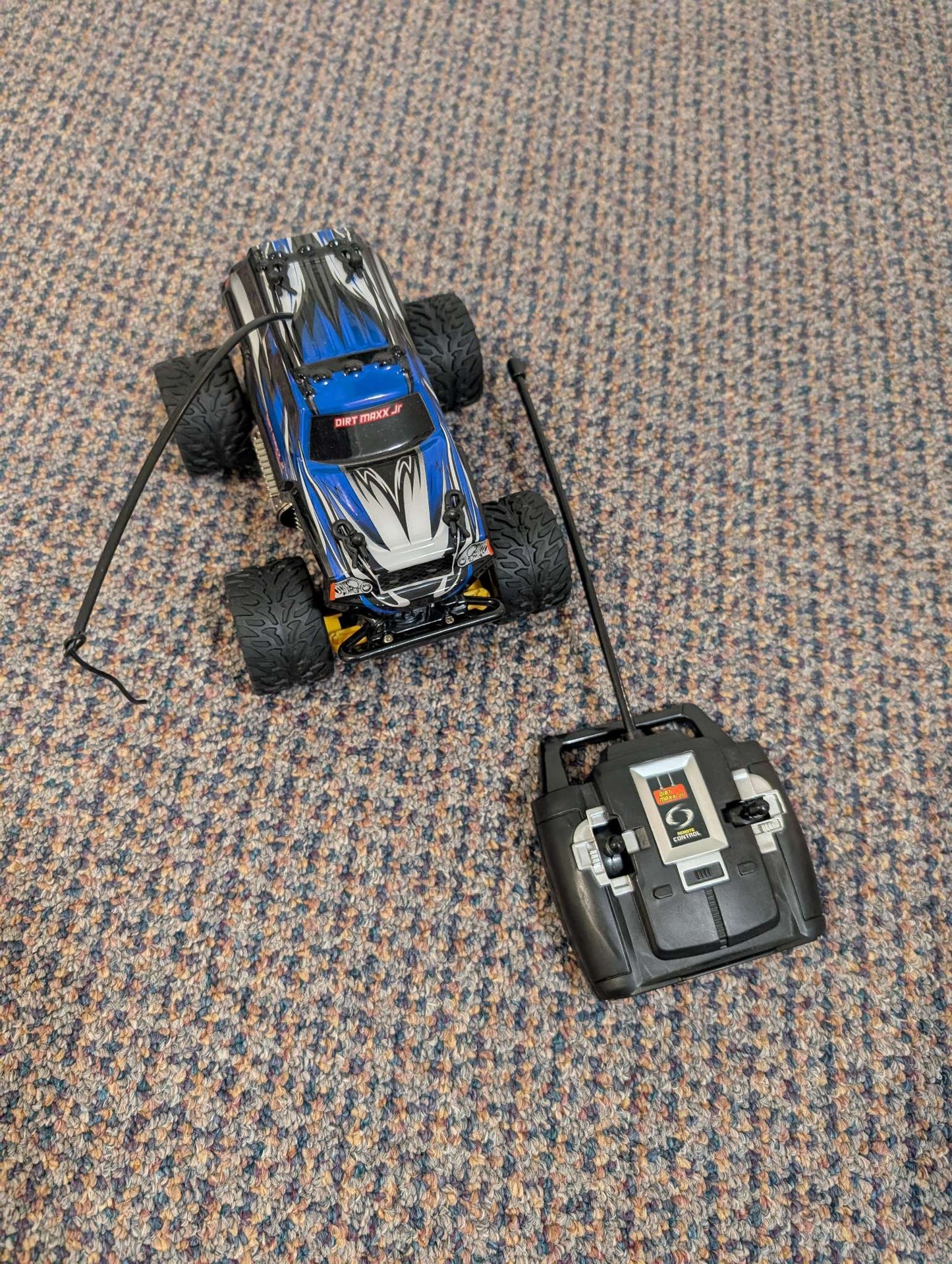 Remote control car