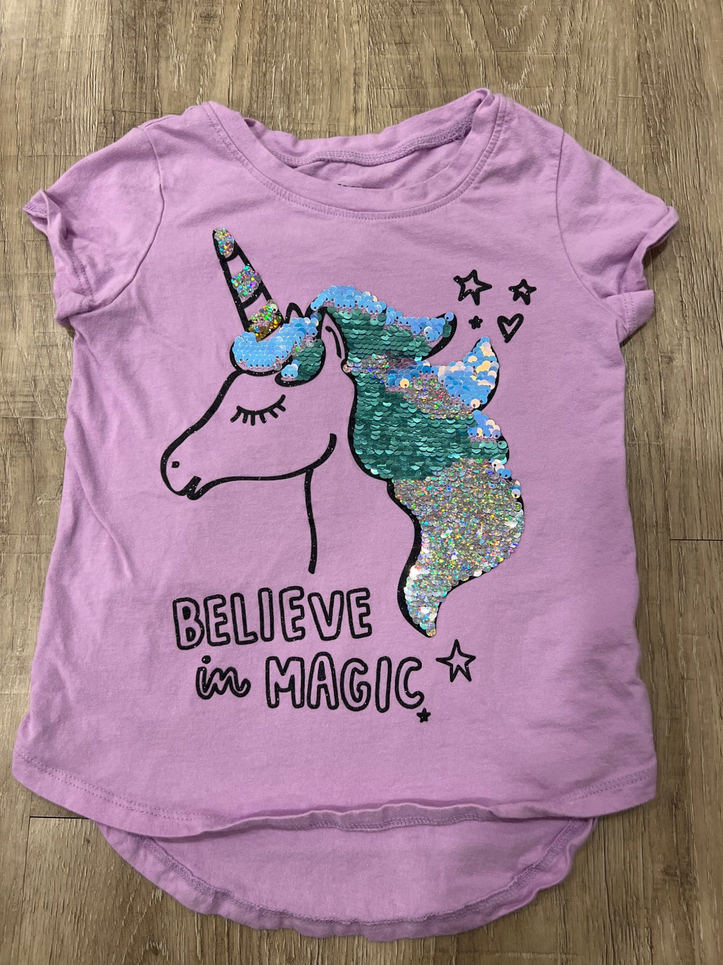 *Osh Kosh unicorn size 4T sequin shirt , Kids 4/4T