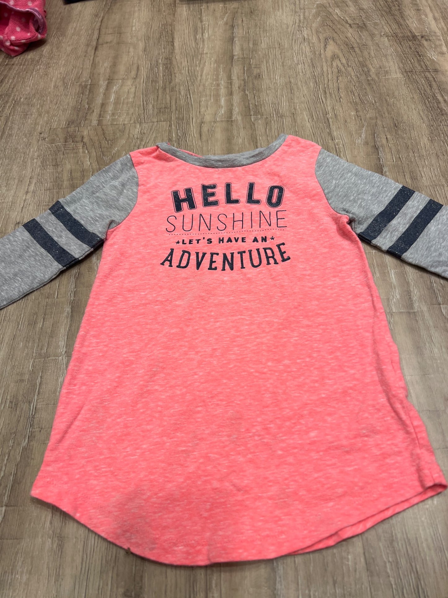 *Osh kosh hello sunshine 3T top, Kids 3T