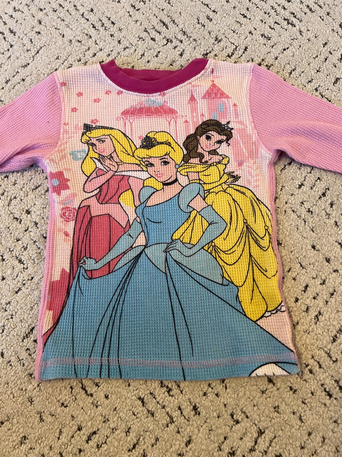 *Disney princess pajama top 3T, Kids 3T