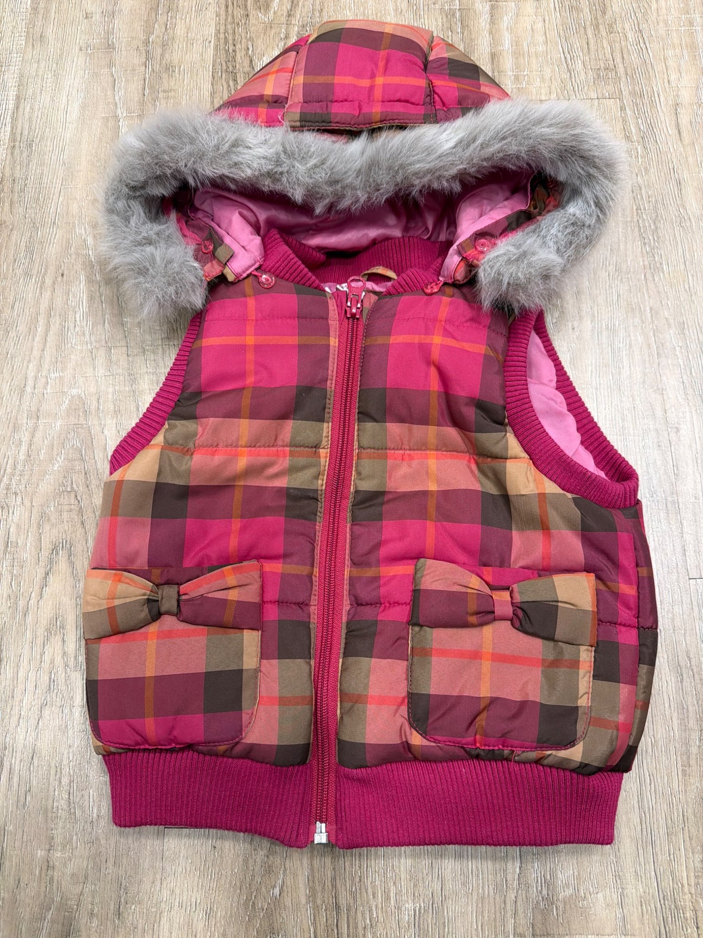 *Joe Fresh Outdoor plaid vest 18-24 months, Kids 24 Month (18-24M)