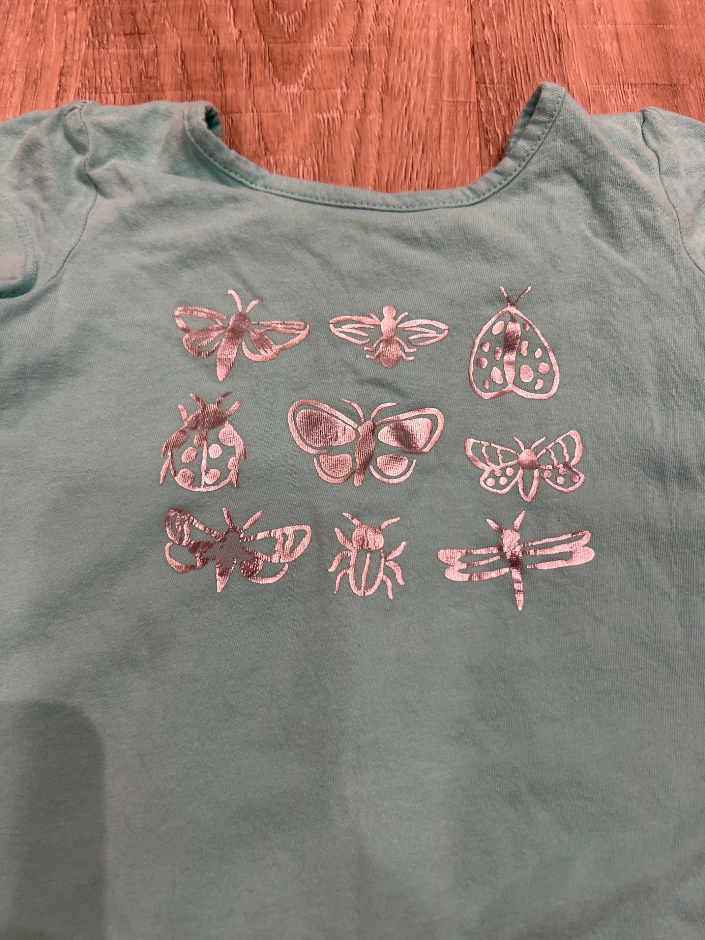 *Jumping beans butterfly shirt 3T with silver lettering, Kids 3T
