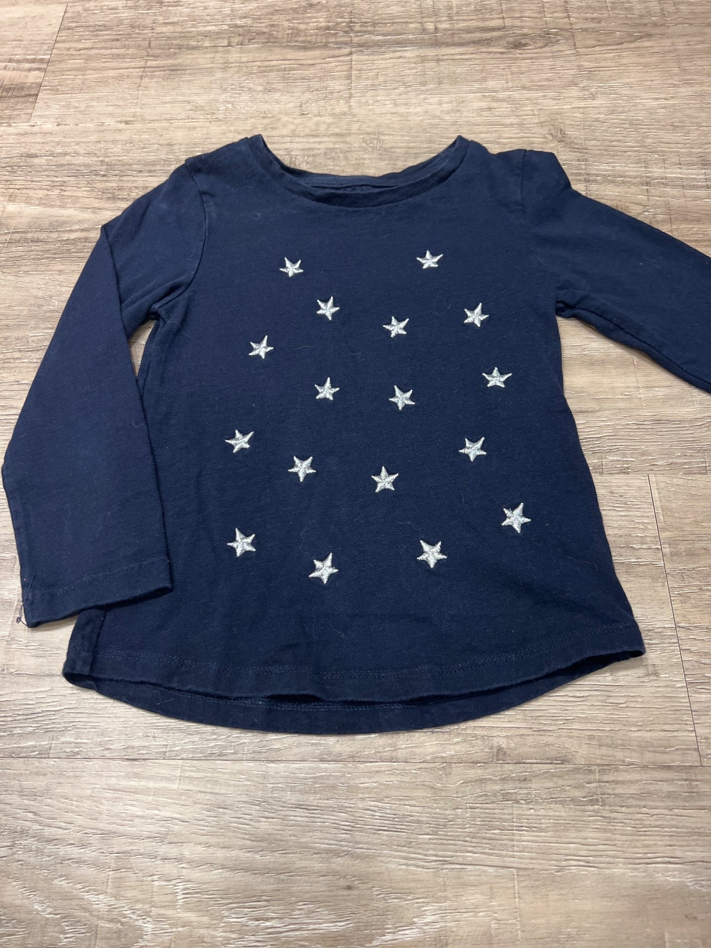 *Joe fresh size 5T star shirt, Kids 5/5T