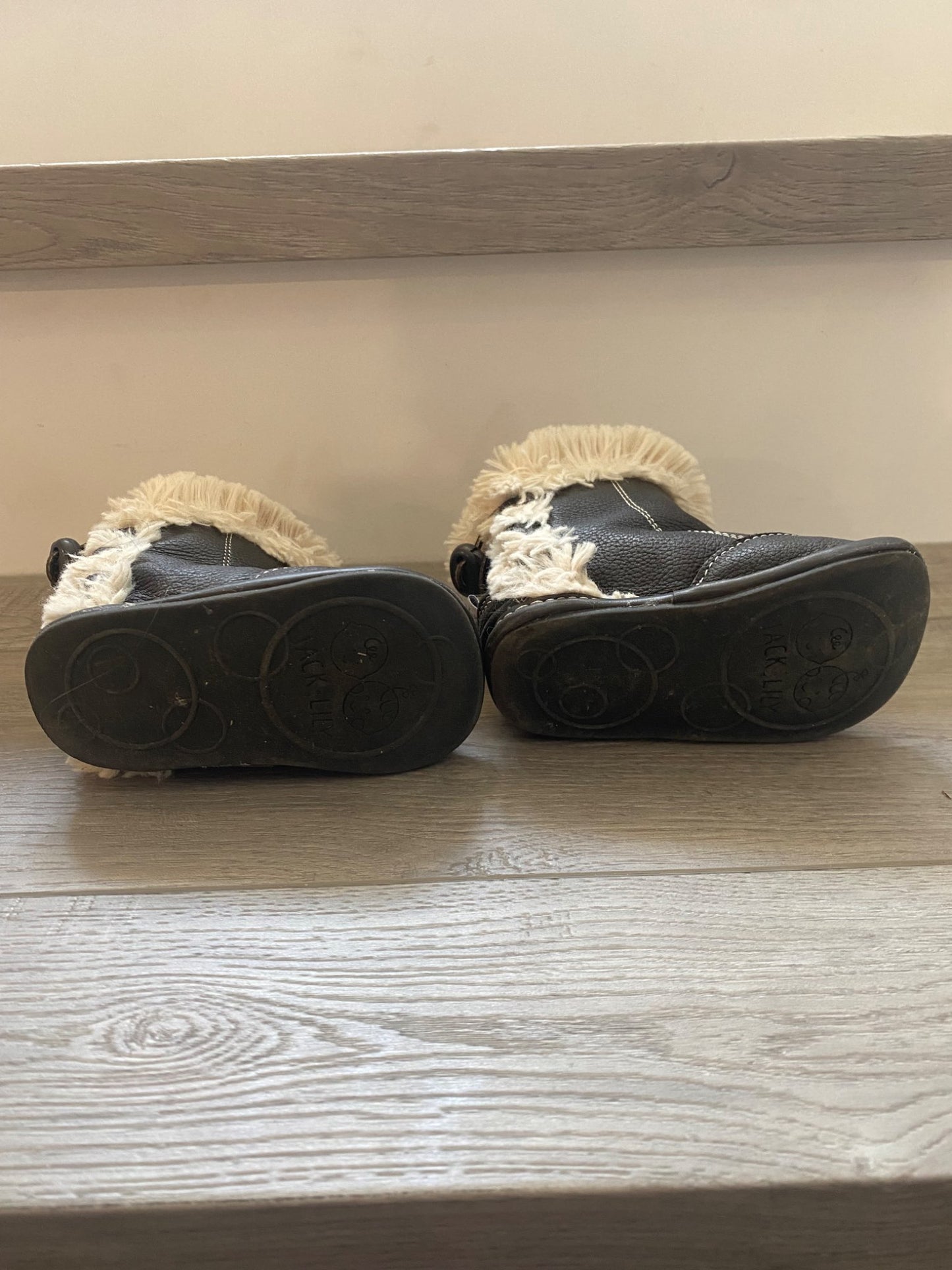 Jack and Lily boots 12-18m, Shoes 4.5 (Walkers:12-24 mth)