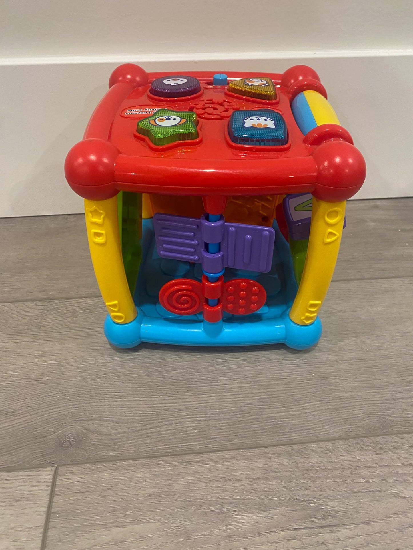 Vtech activity cube