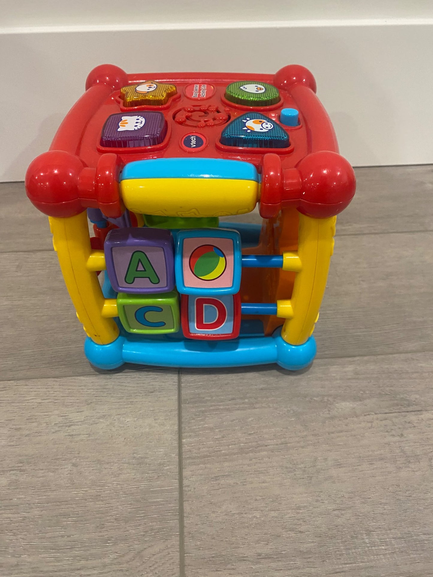 Vtech Busy Learners Activity Cube