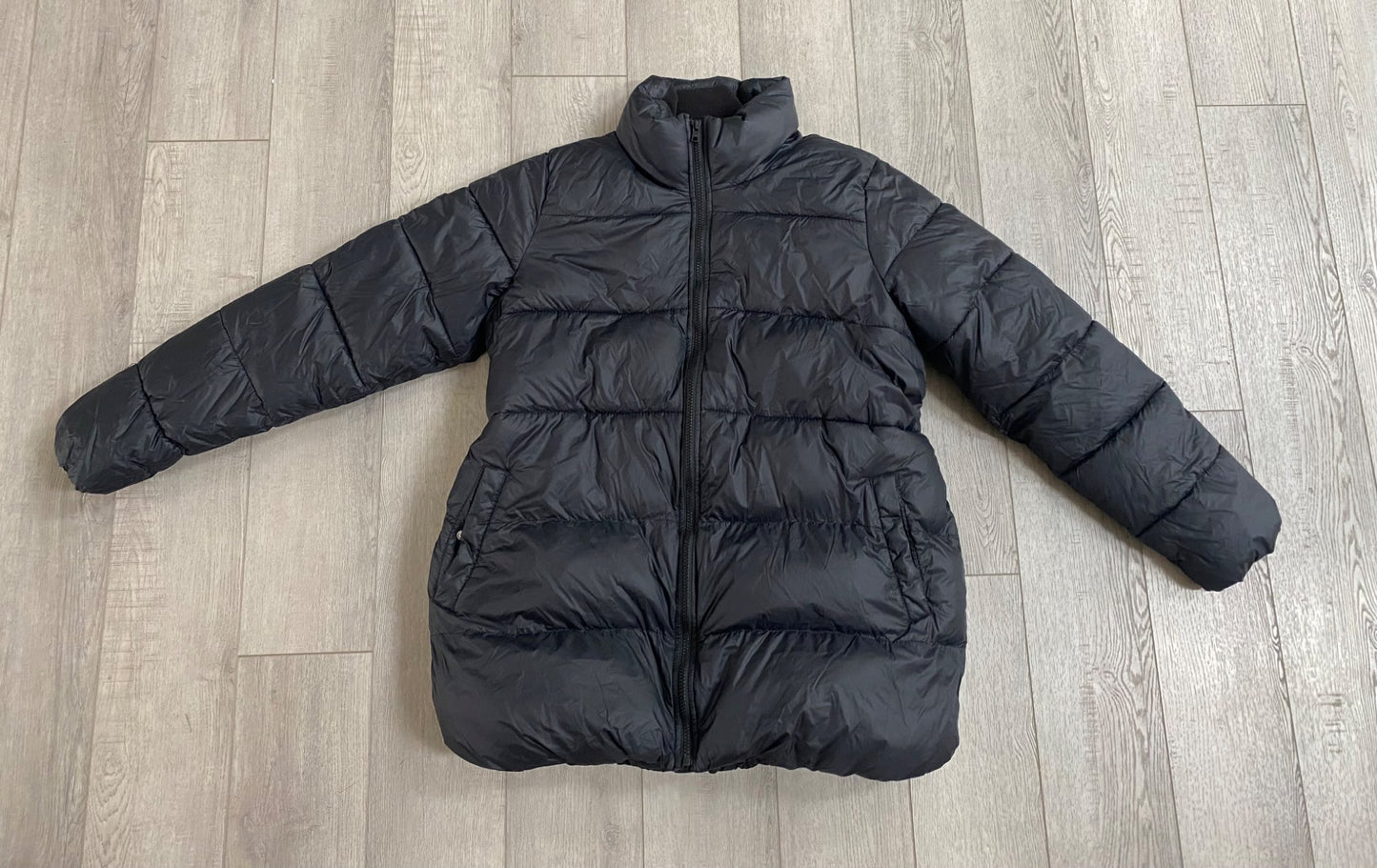 Maternity winter puffer coat -old navy, Maternity L (12-14)