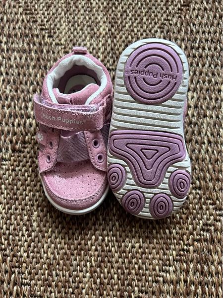 Hush Puppies Girl's Toddler Shoes Size 5 (MSRP $70) , Shoes 5 (Walkers:12-24 mth)