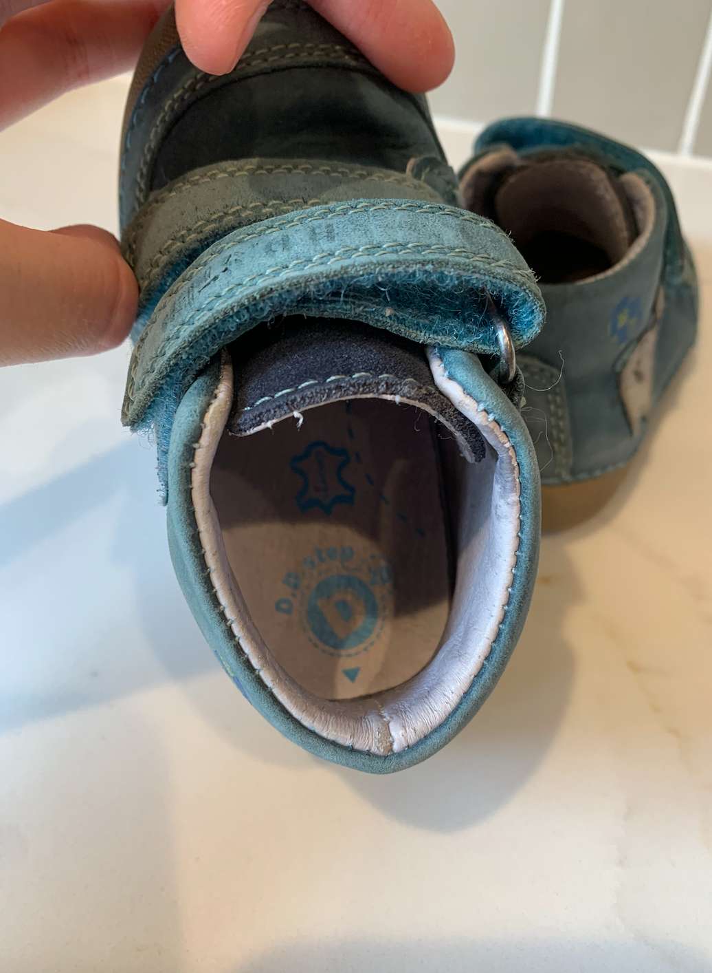 DD Step European baby shoes Size 20, Shoes 4.5 (Walkers:12-24 mth)