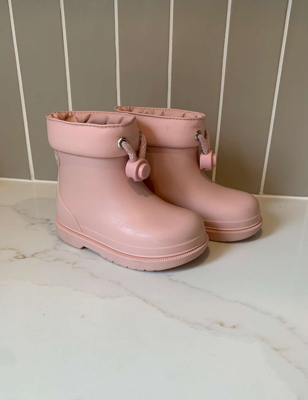 IGOR made in Spain pink boots 22/ C5 Retails $51 USD, Shoes 5 (Walkers:12-24 mth)