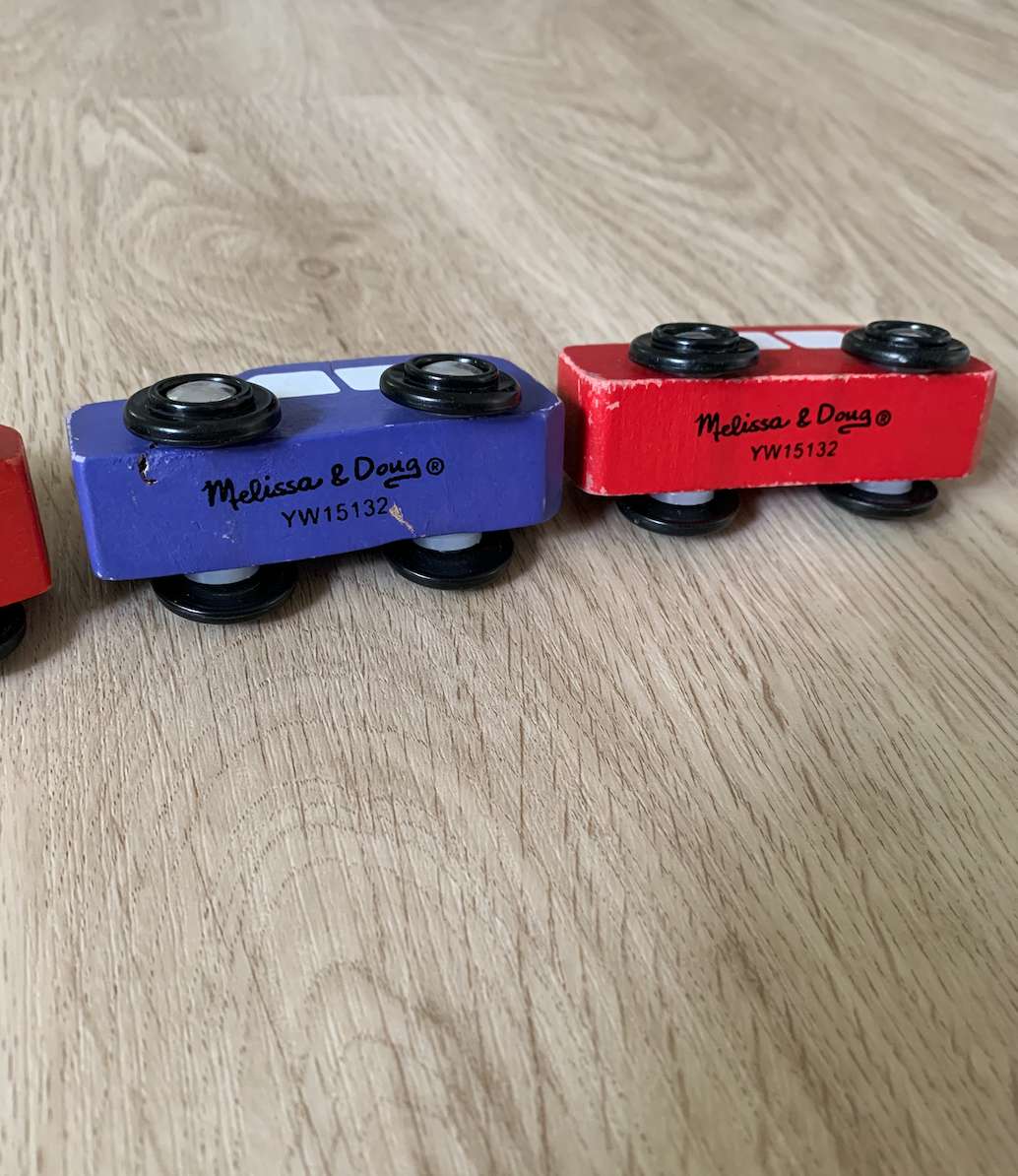 Little wooden cars Melissa & Doug