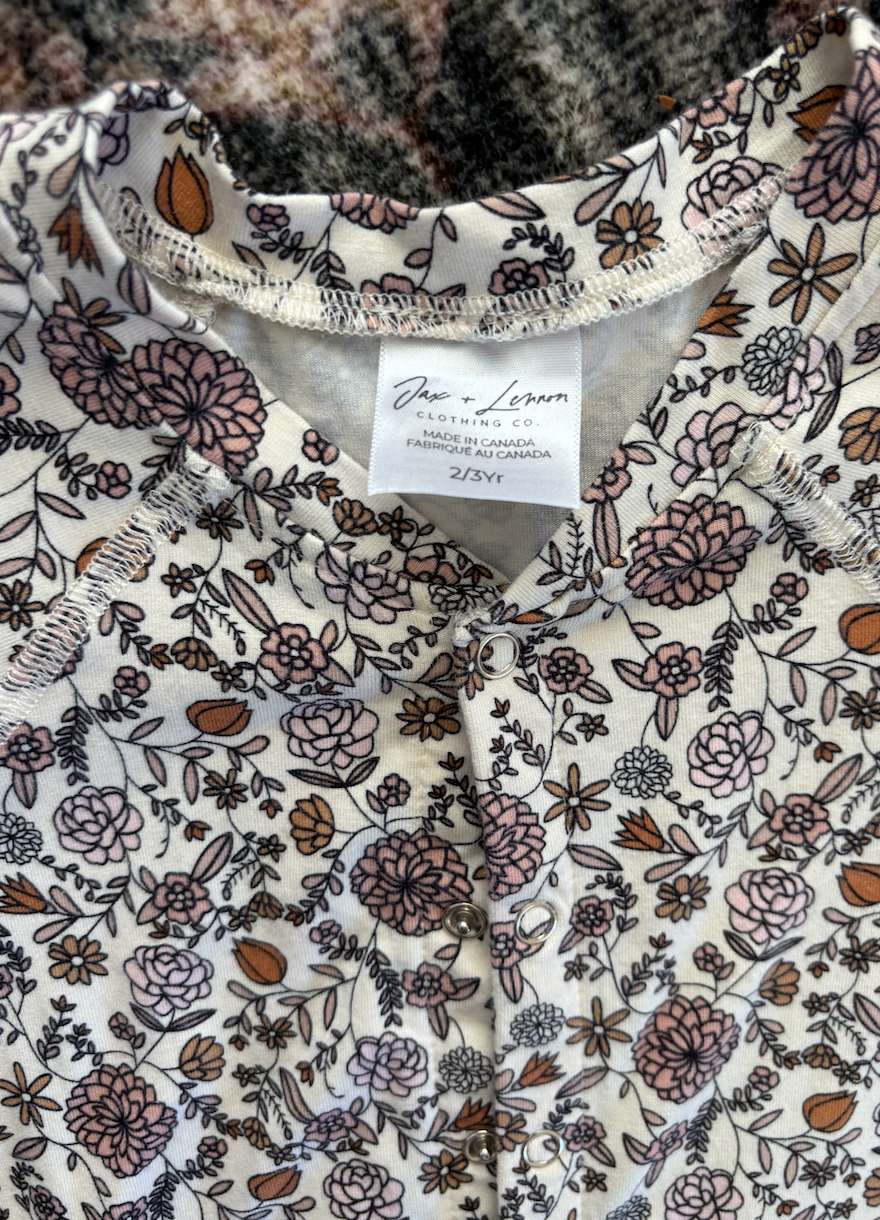 Jax & Lennon 2/3 Floral lounge suit ; Retails $60+ , Kids 2T