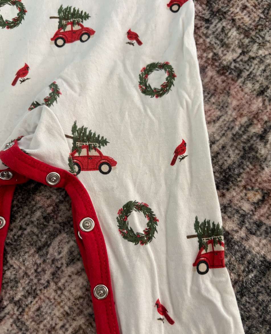 Kyte Wreath onsie , Kids 18 Month (12-18M)