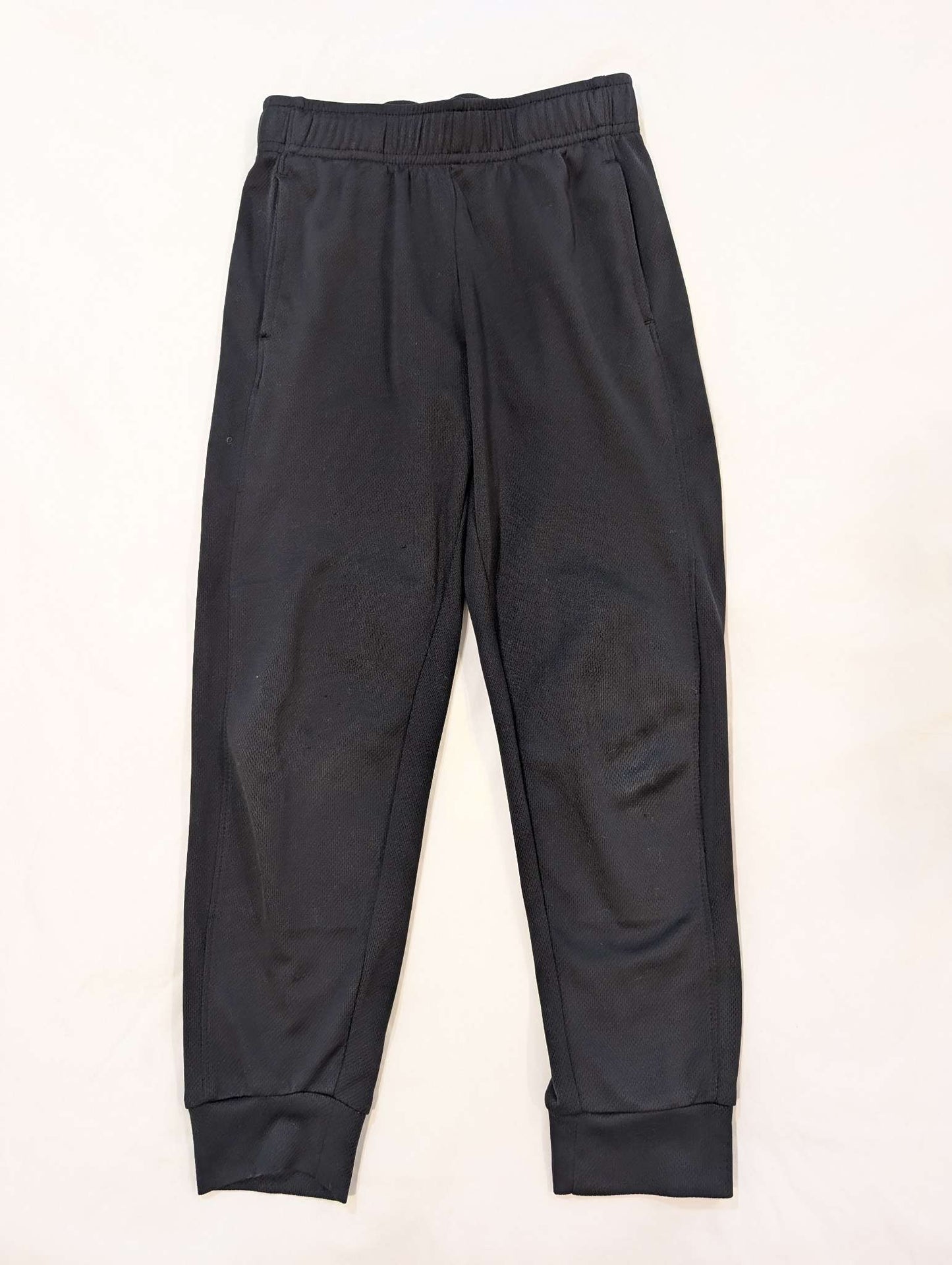 2 Pairs Athletic Pants, Black & Grey, Size 6/7, Boys, Kids 6/6X (extra small)
