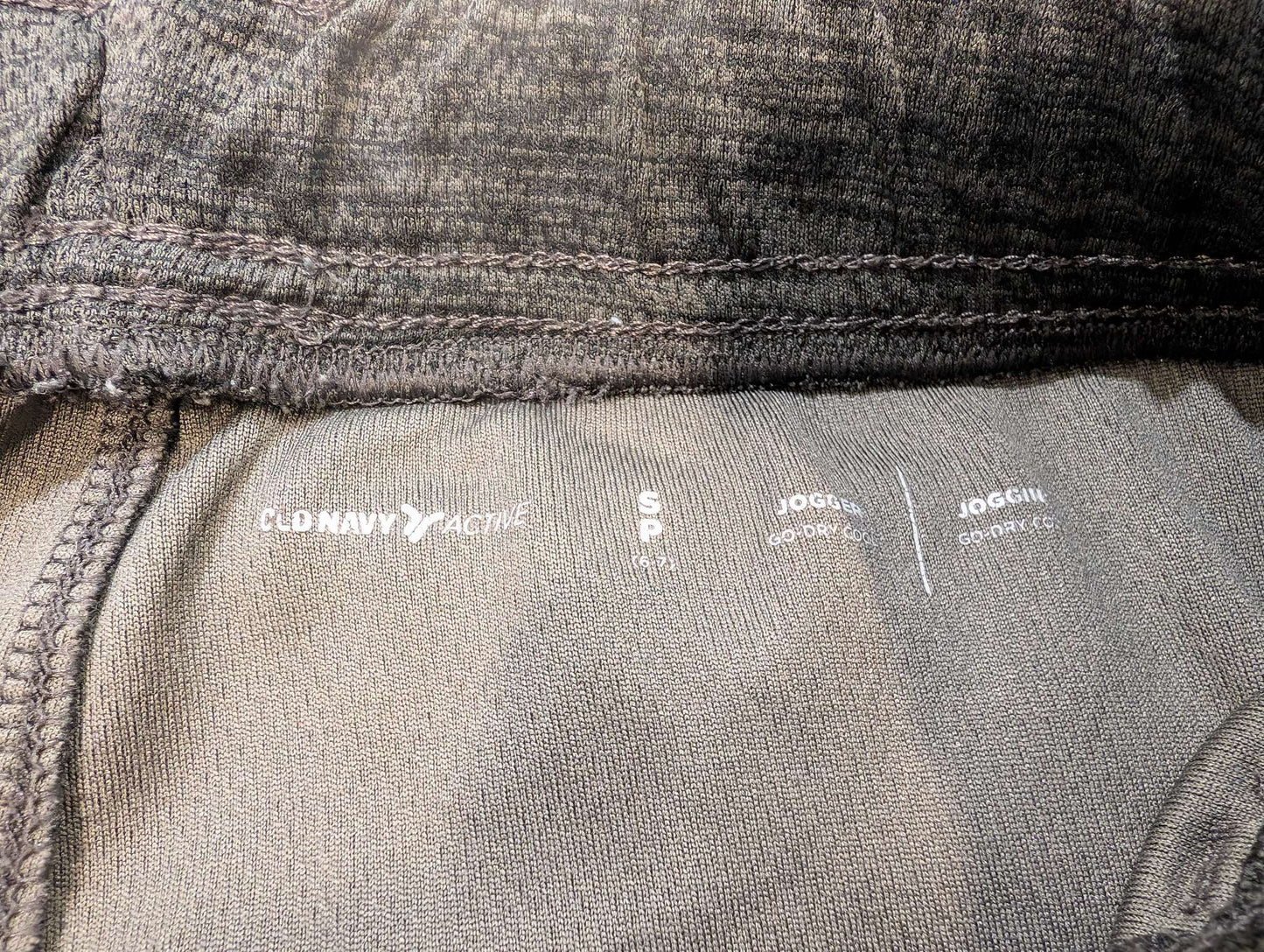 2 Pairs Athletic Pants, Black & Grey, Size 6/7, Boys, Kids 6/6X (extra small)
