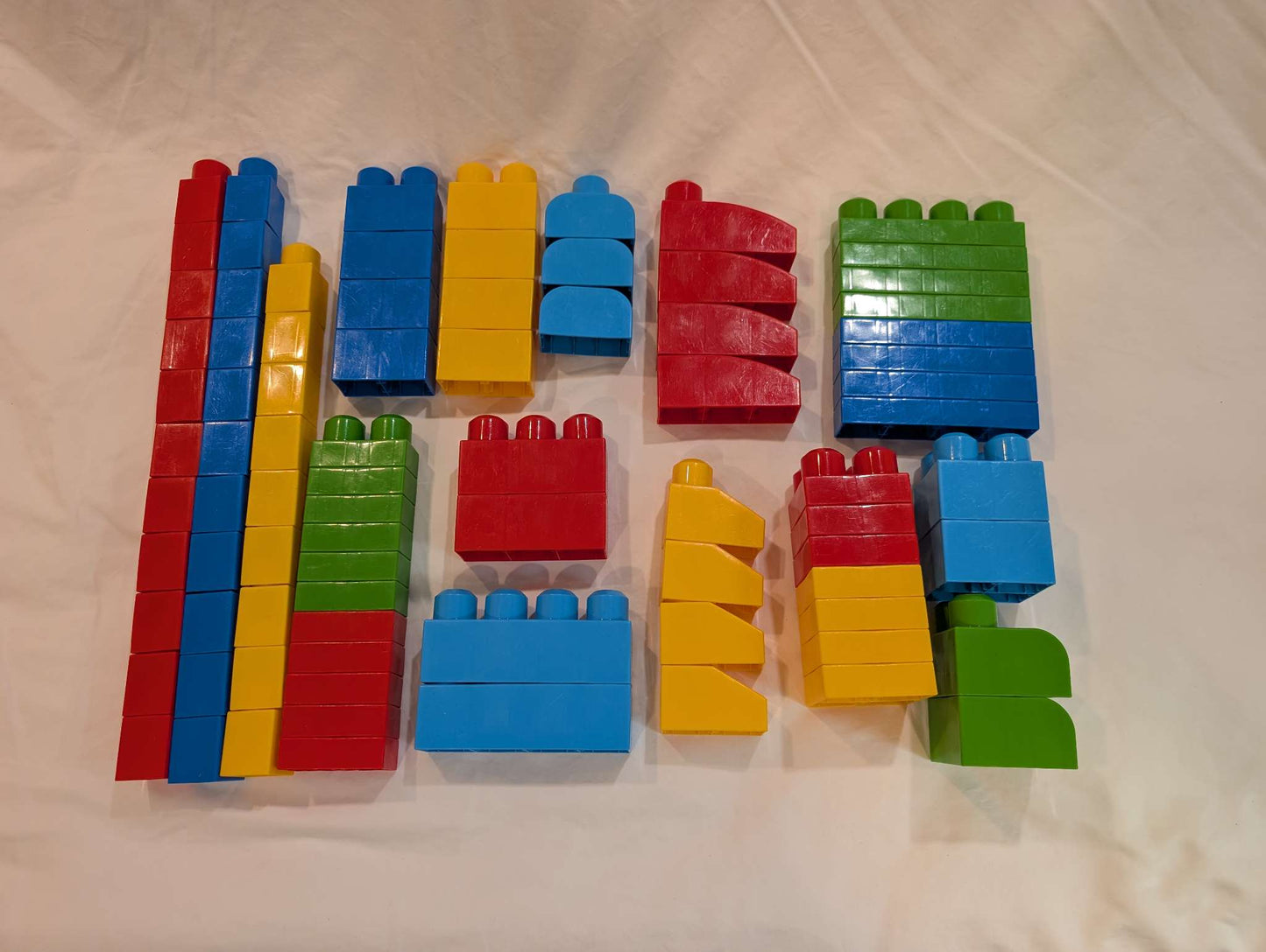 Mega Bloks, 80 Piece Set (with a few extra pieces)