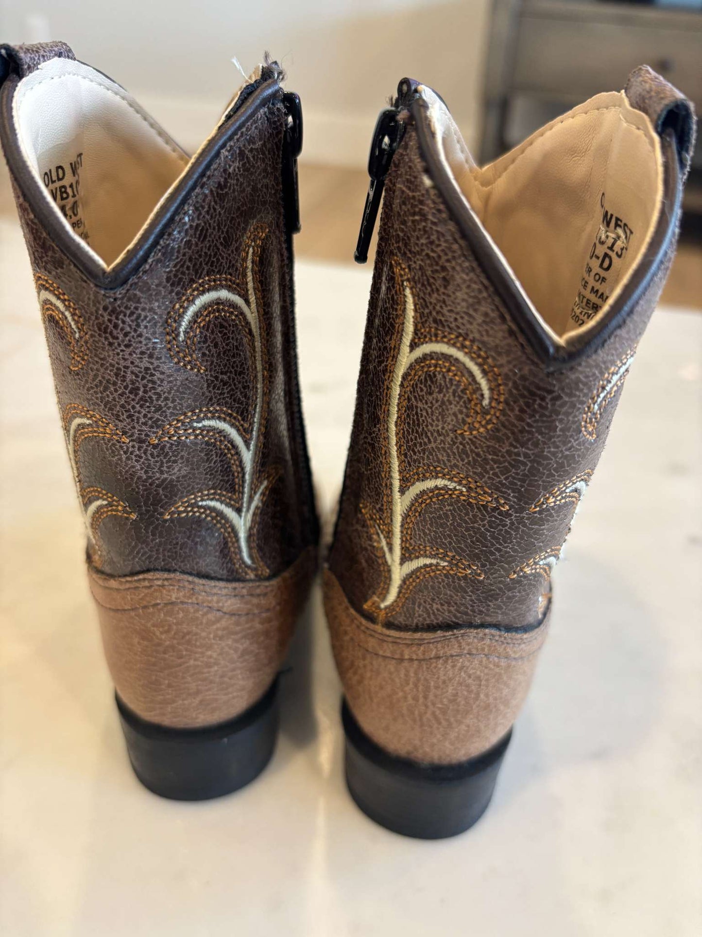 Like New Cowboy Boots, Shoes 4 (Baby: 0-12 mth)