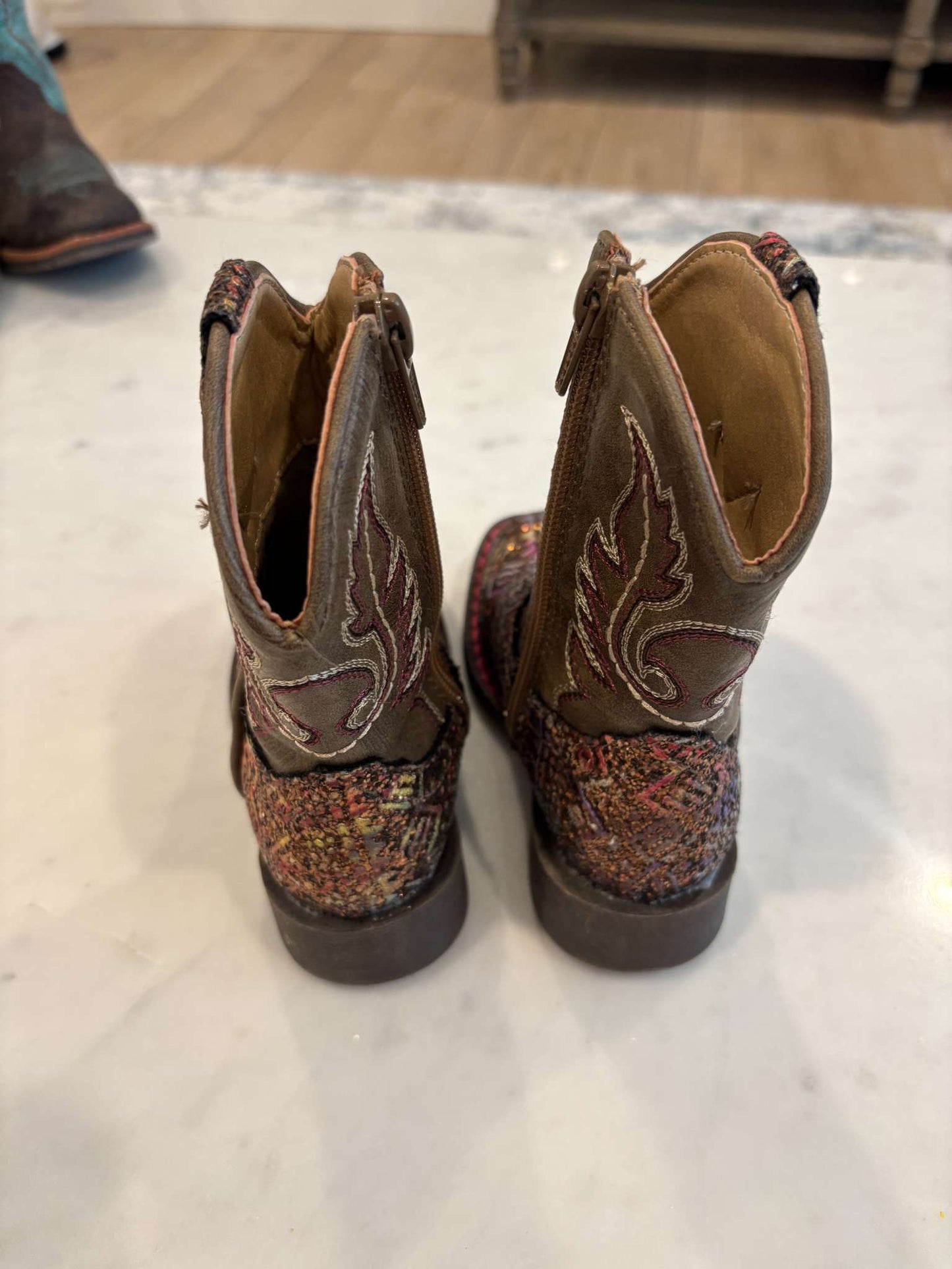 Roper Toddler Cowboy Books-Like New!, Shoes 6 (Walkers:12-24 mth)