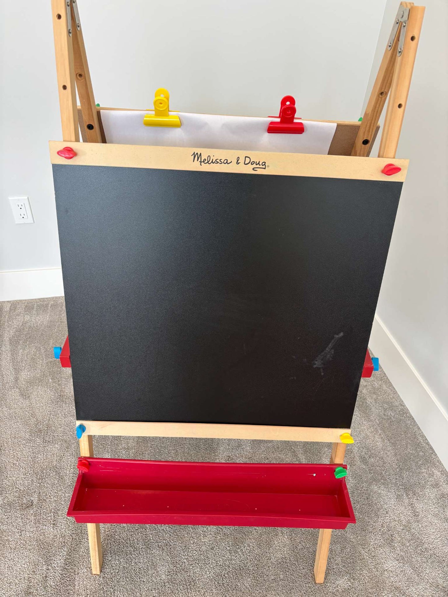 Melissa and Doug Art Easel