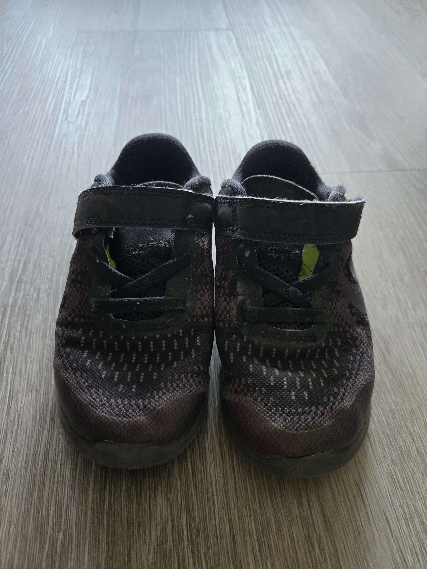 Nike runners, Shoes 8 (Toddler:2-4yr)