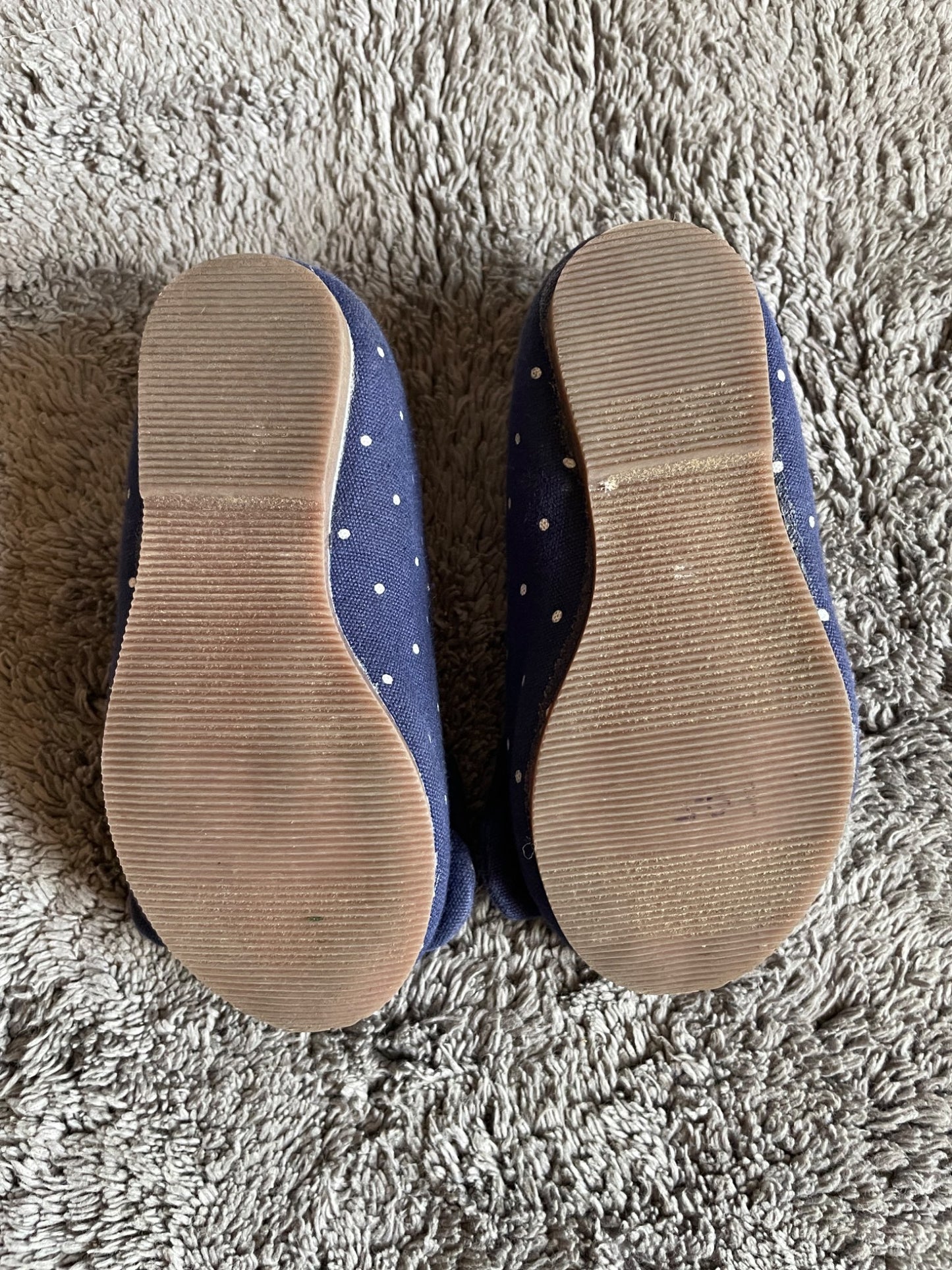 Old Navy size 7 navy blue polka dot ballet flats , Shoes 7 (Walkers:12-24 mth)