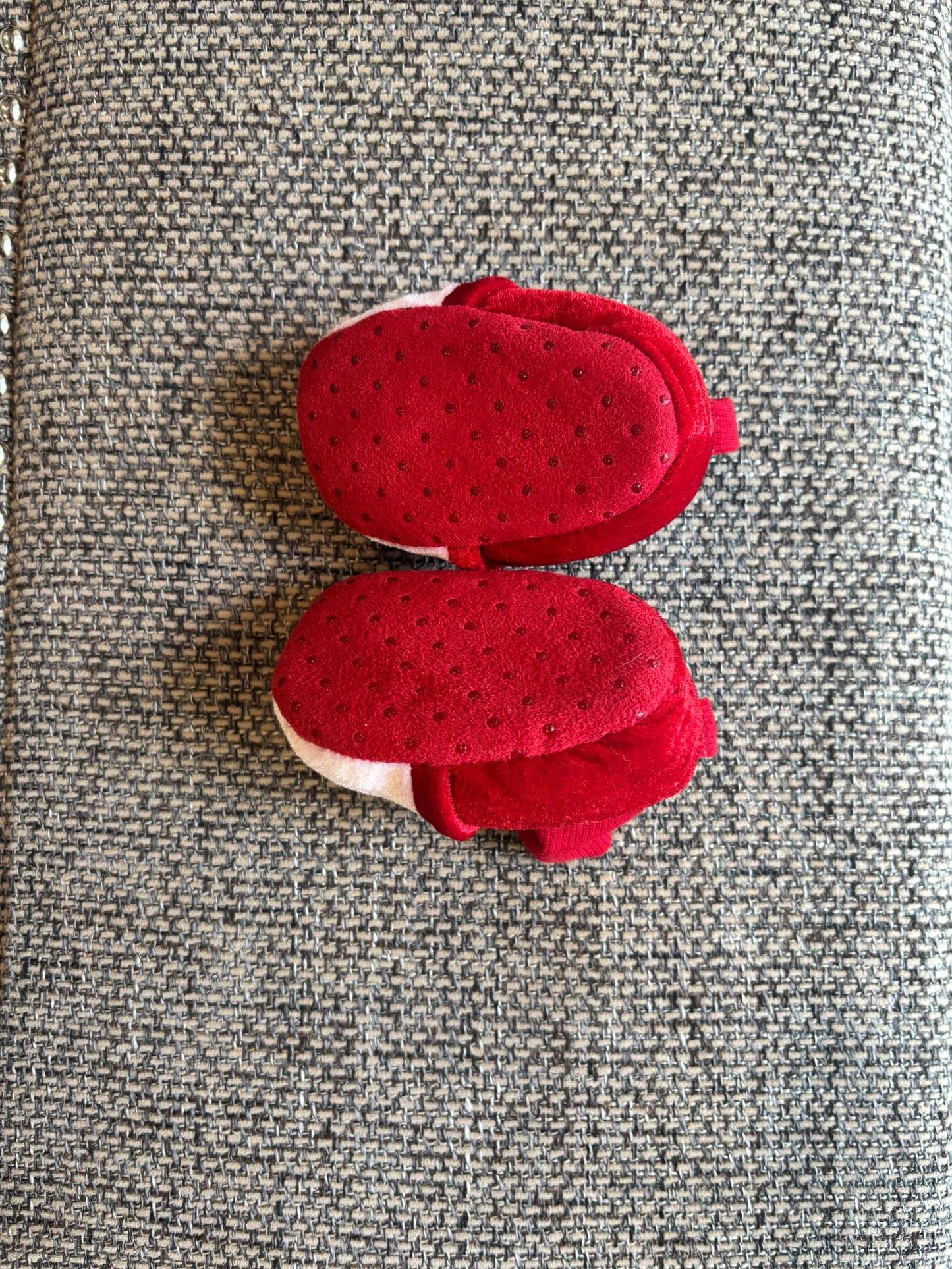 Santa slippers for baby, Shoes 3 (Baby: 0-12 mth)